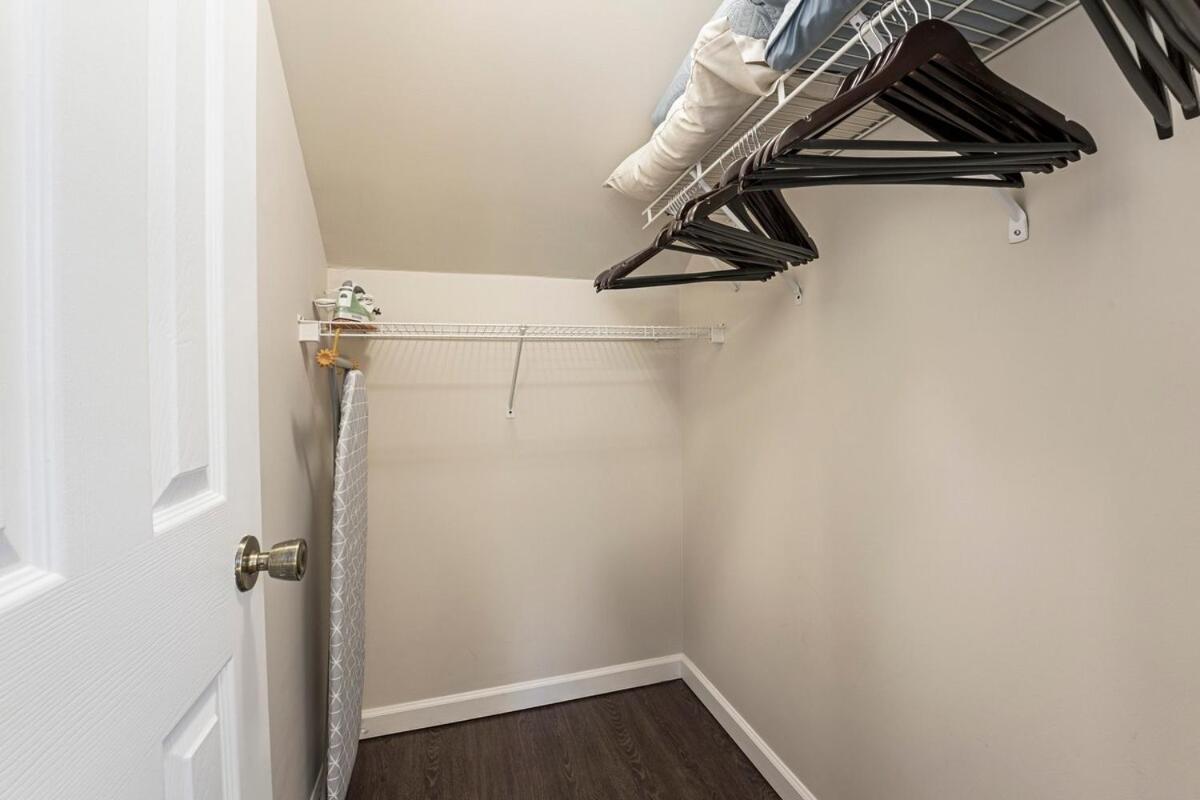 Apartment photo 2