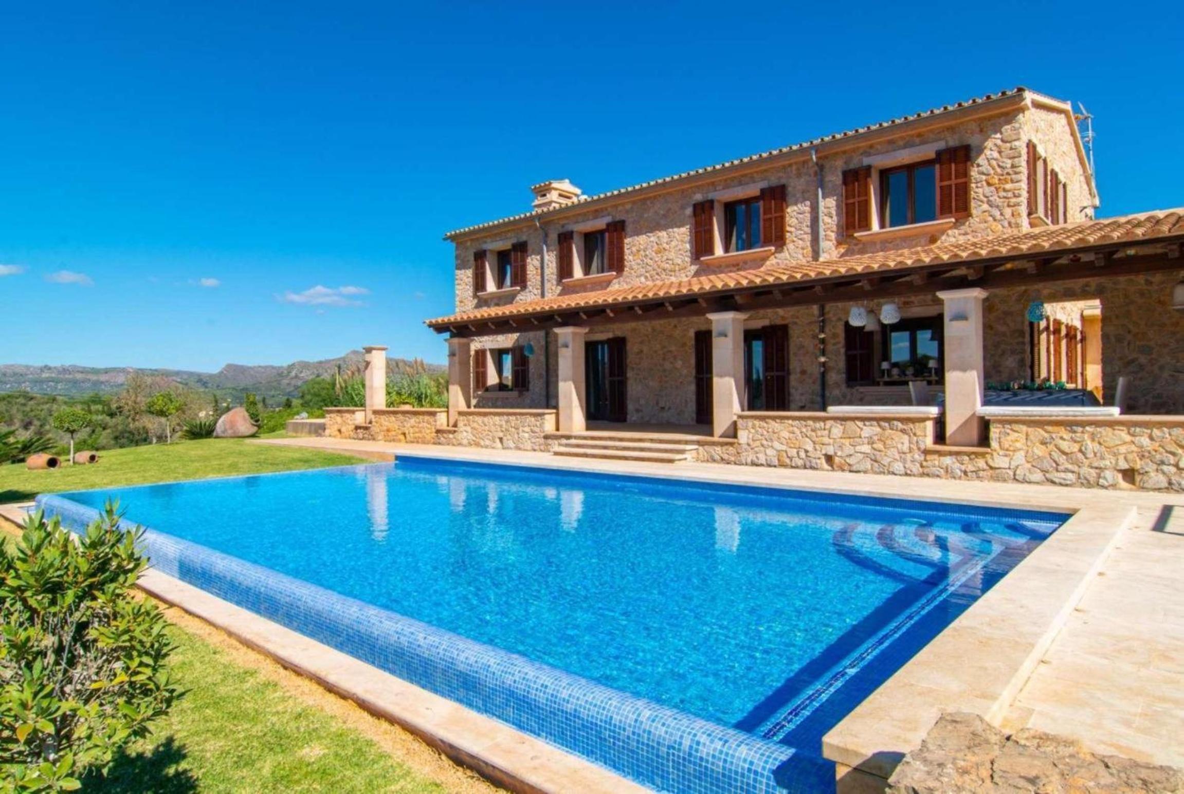 Villa With Garden View photo 2