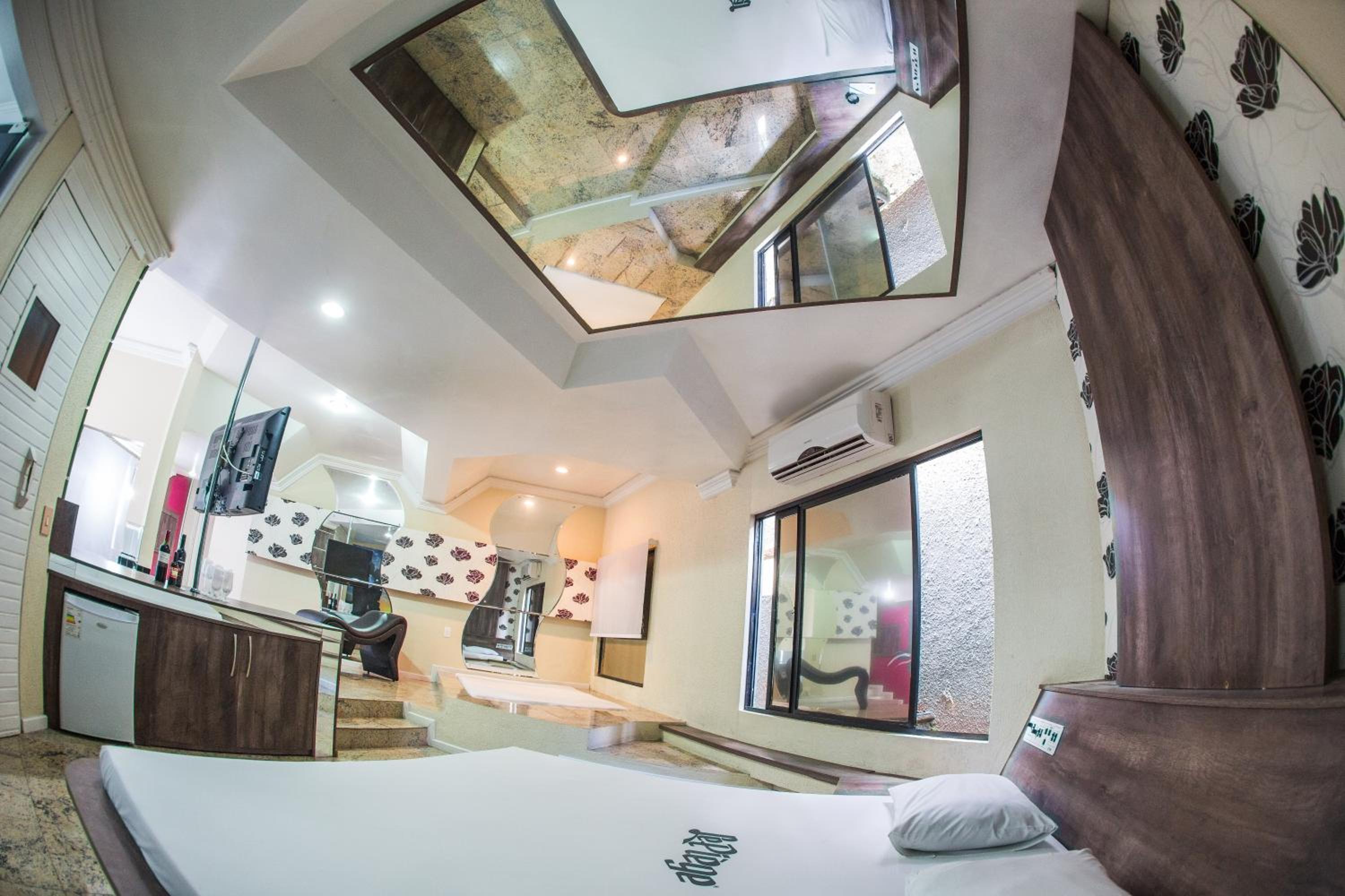 Suite with Spa Bath