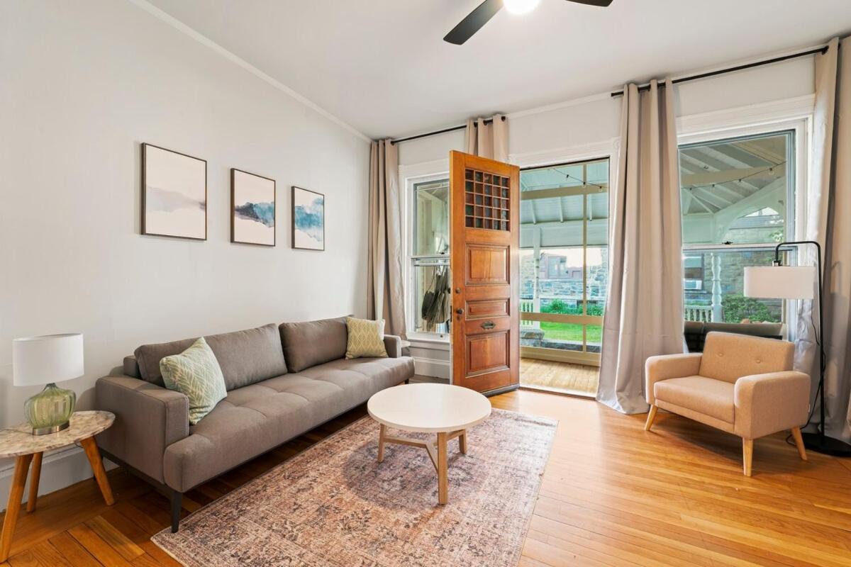 Apartment photo 1