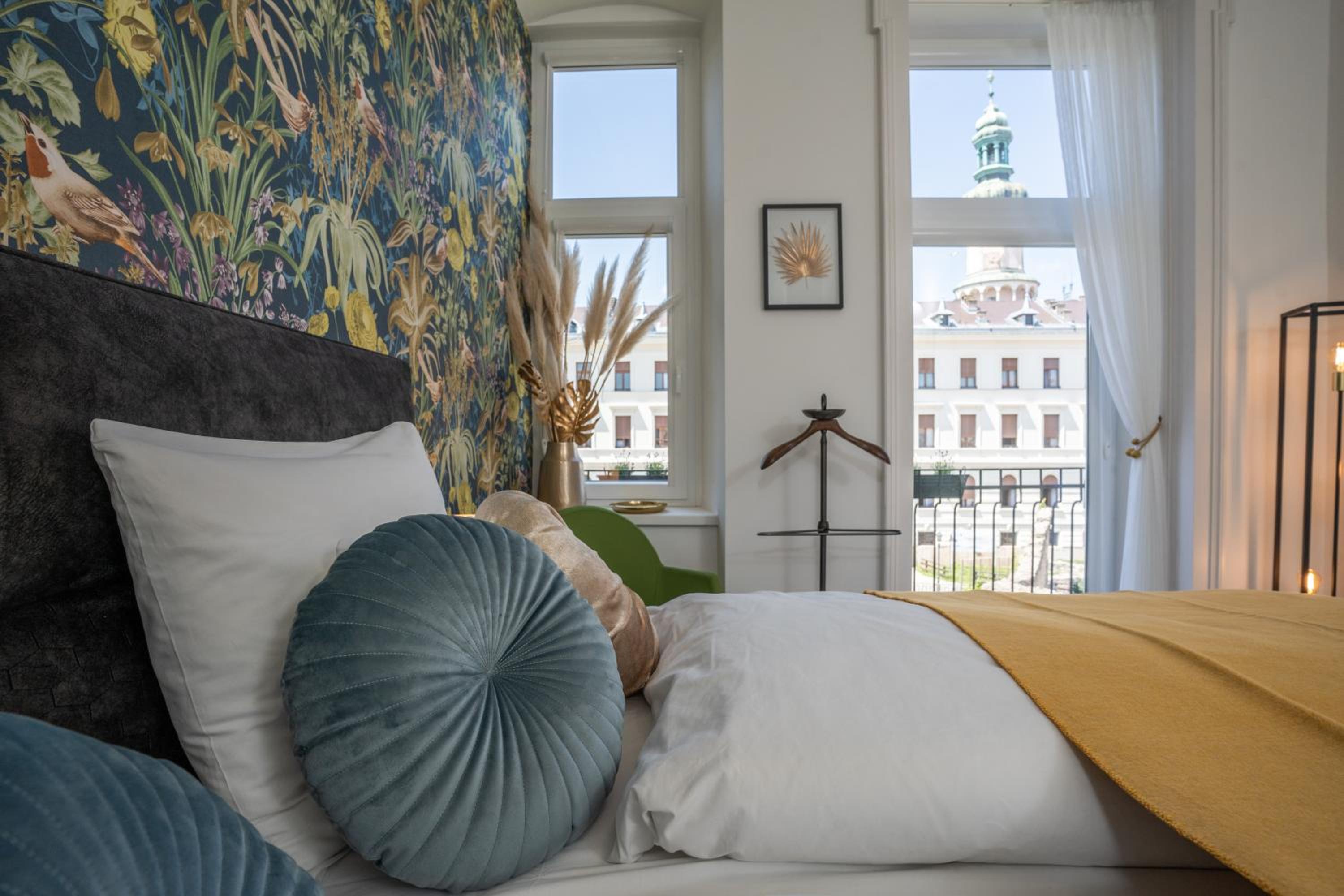 Studio with Balcony