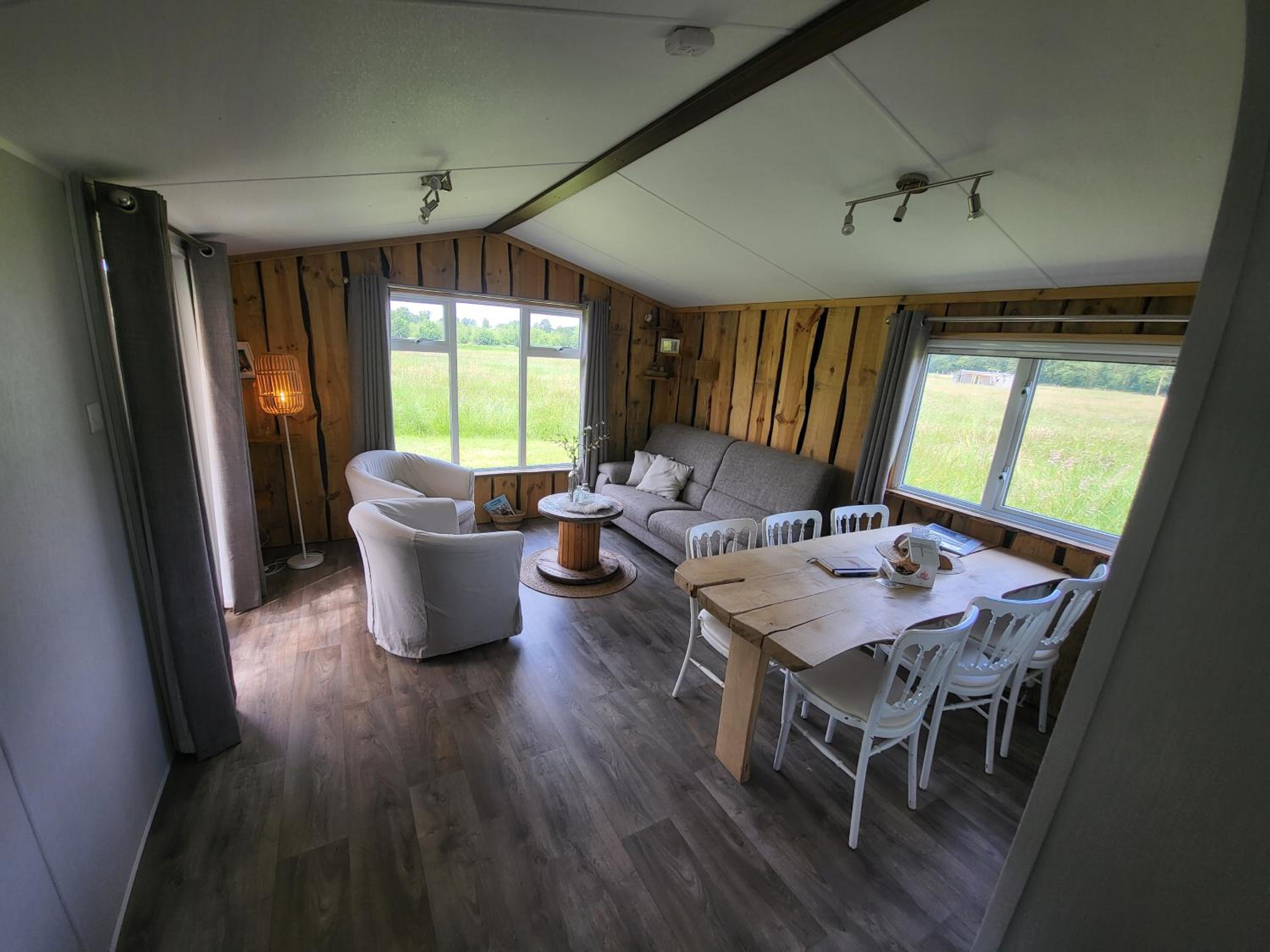 Three-Bedroom Chalet photo 1
