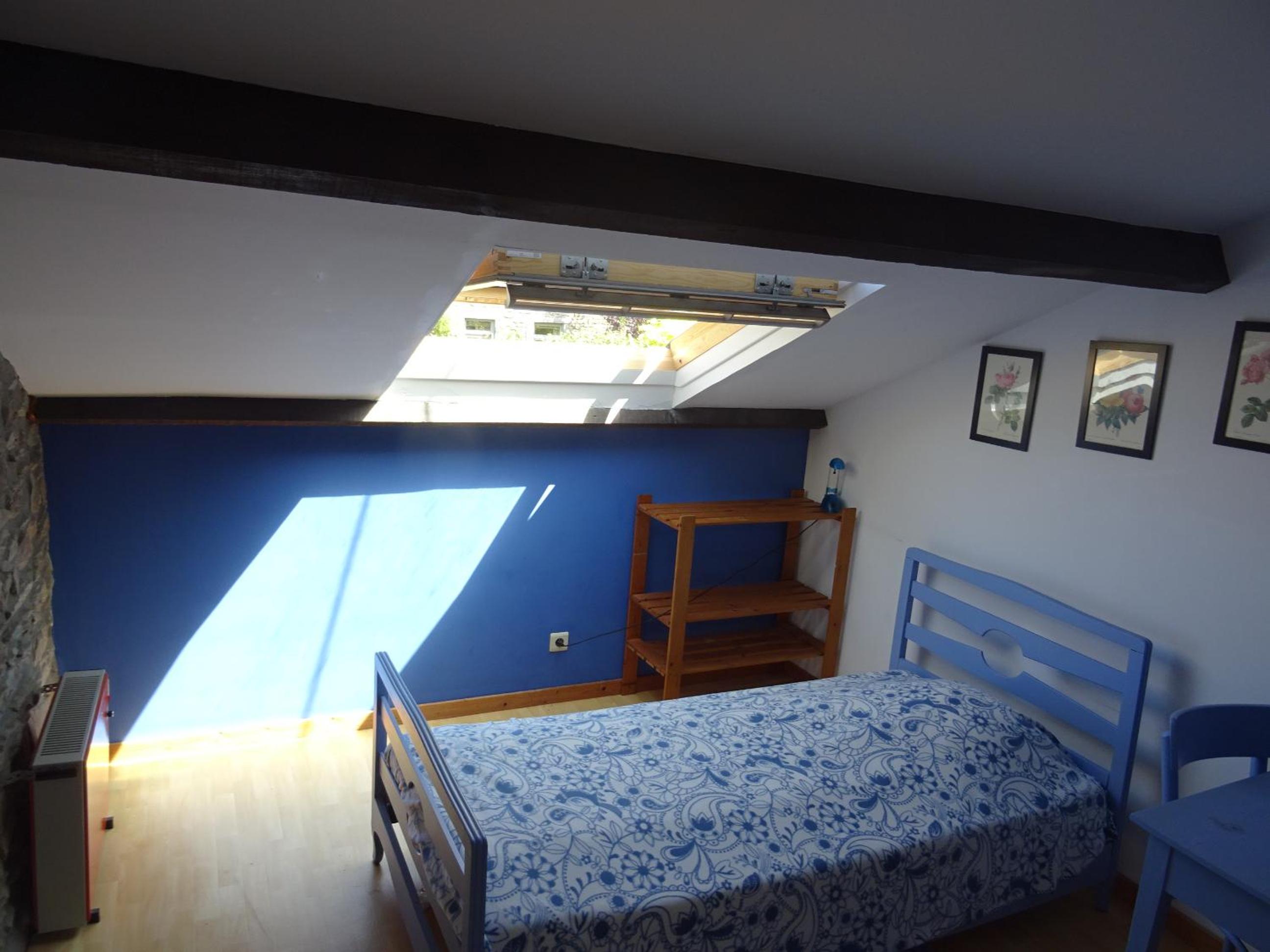 Three-Bedroom House photo 2