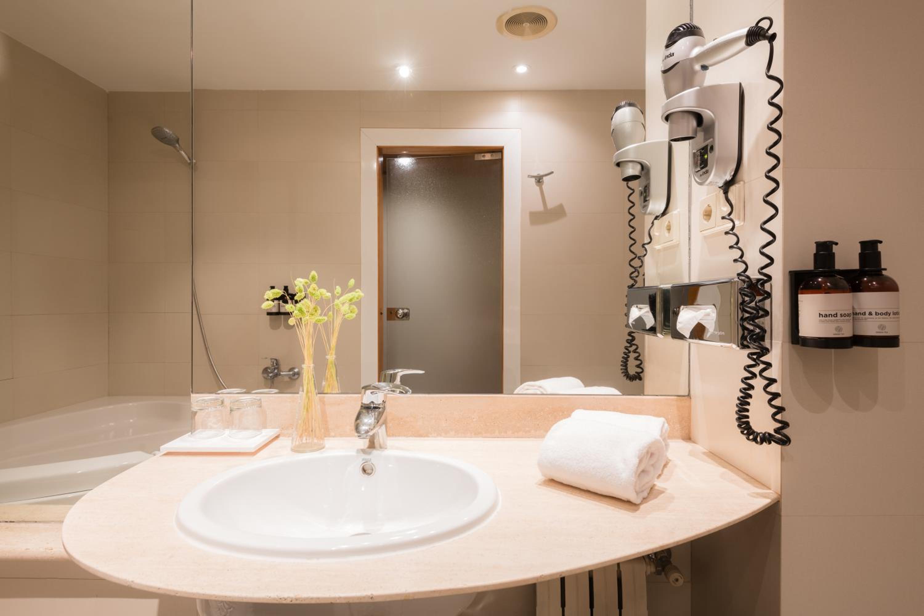Junior Suite - Photo 4