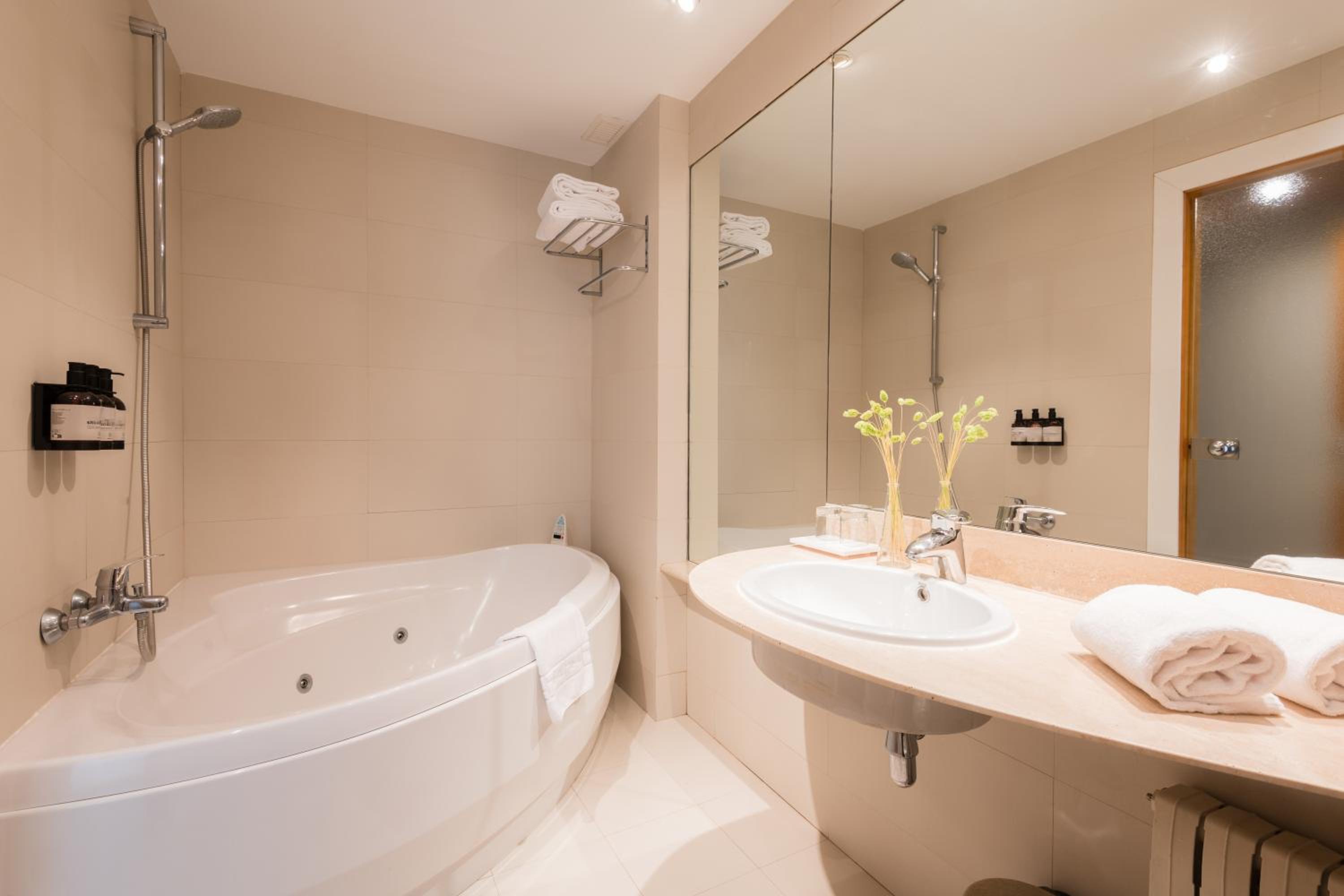 Junior Suite - Photo 3