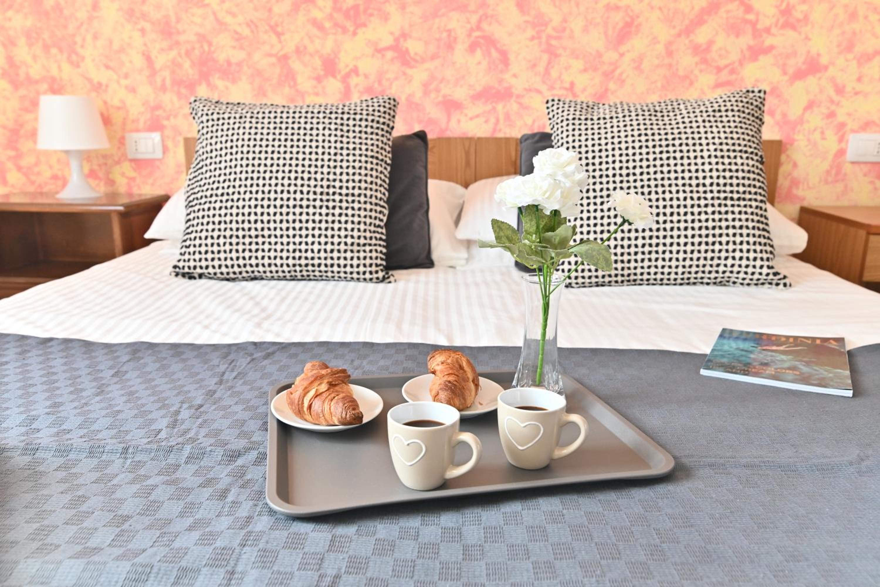 Double Room with Private Bathroom photo 1