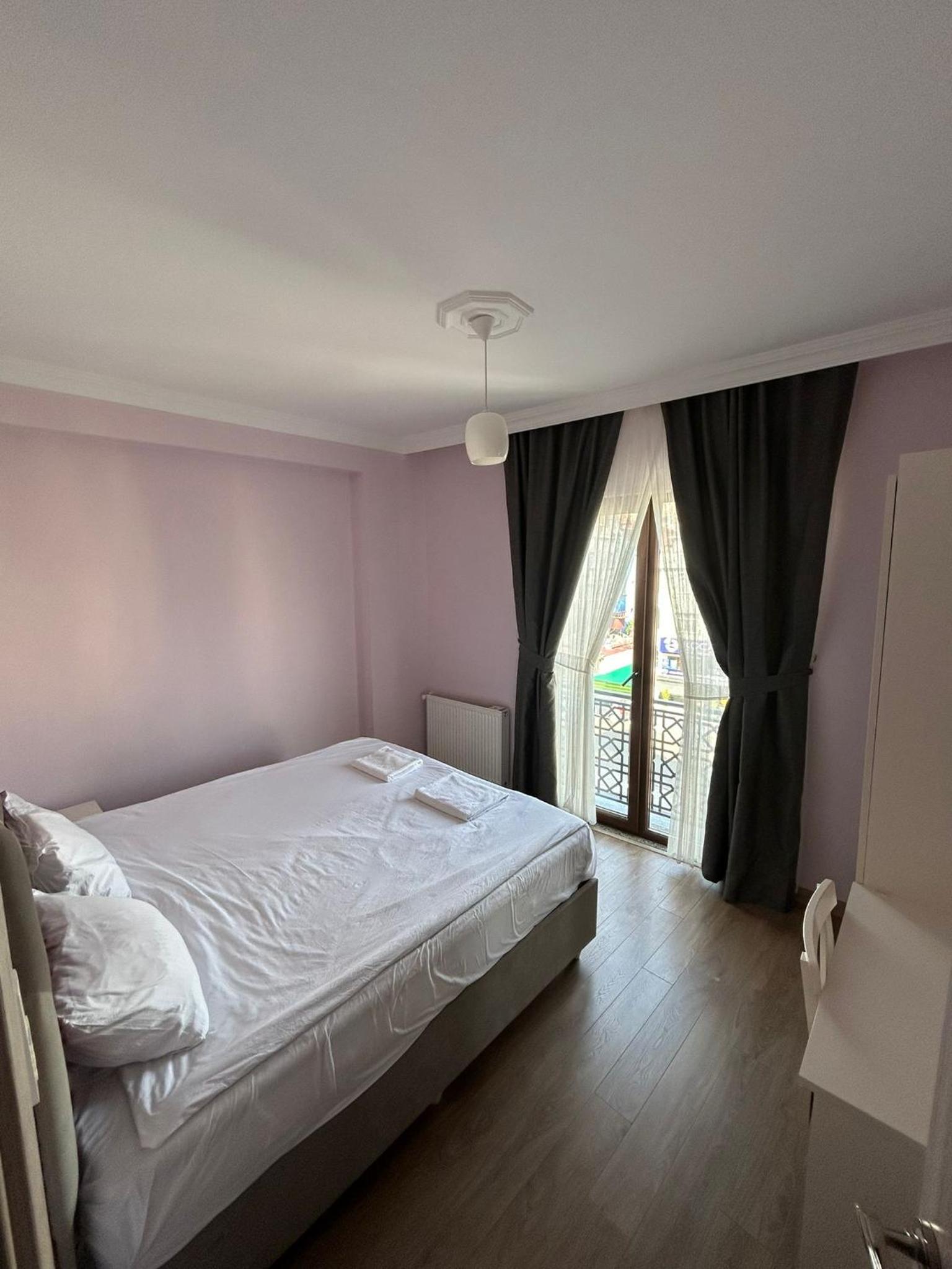Two-Bedroom Apartment With Balcony And Sea View