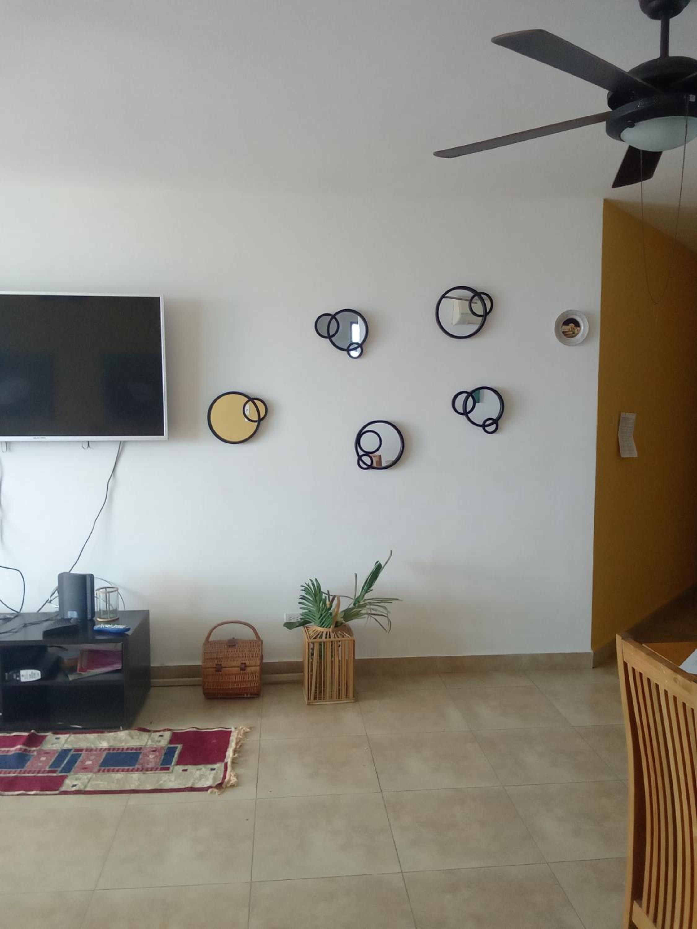Three-Bedroom Apartment photo 1