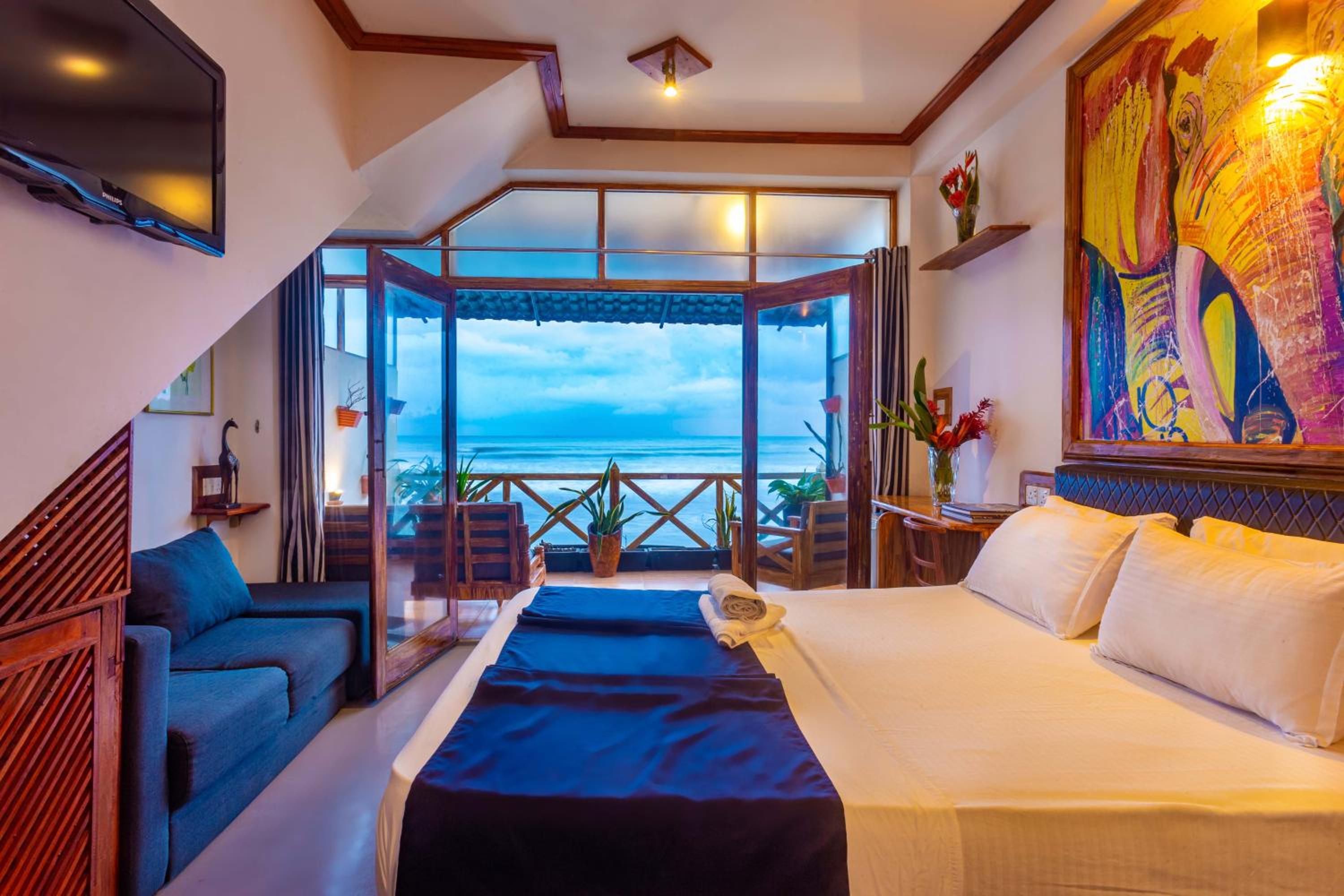 Deluxe Double Room with Sea View photo 1