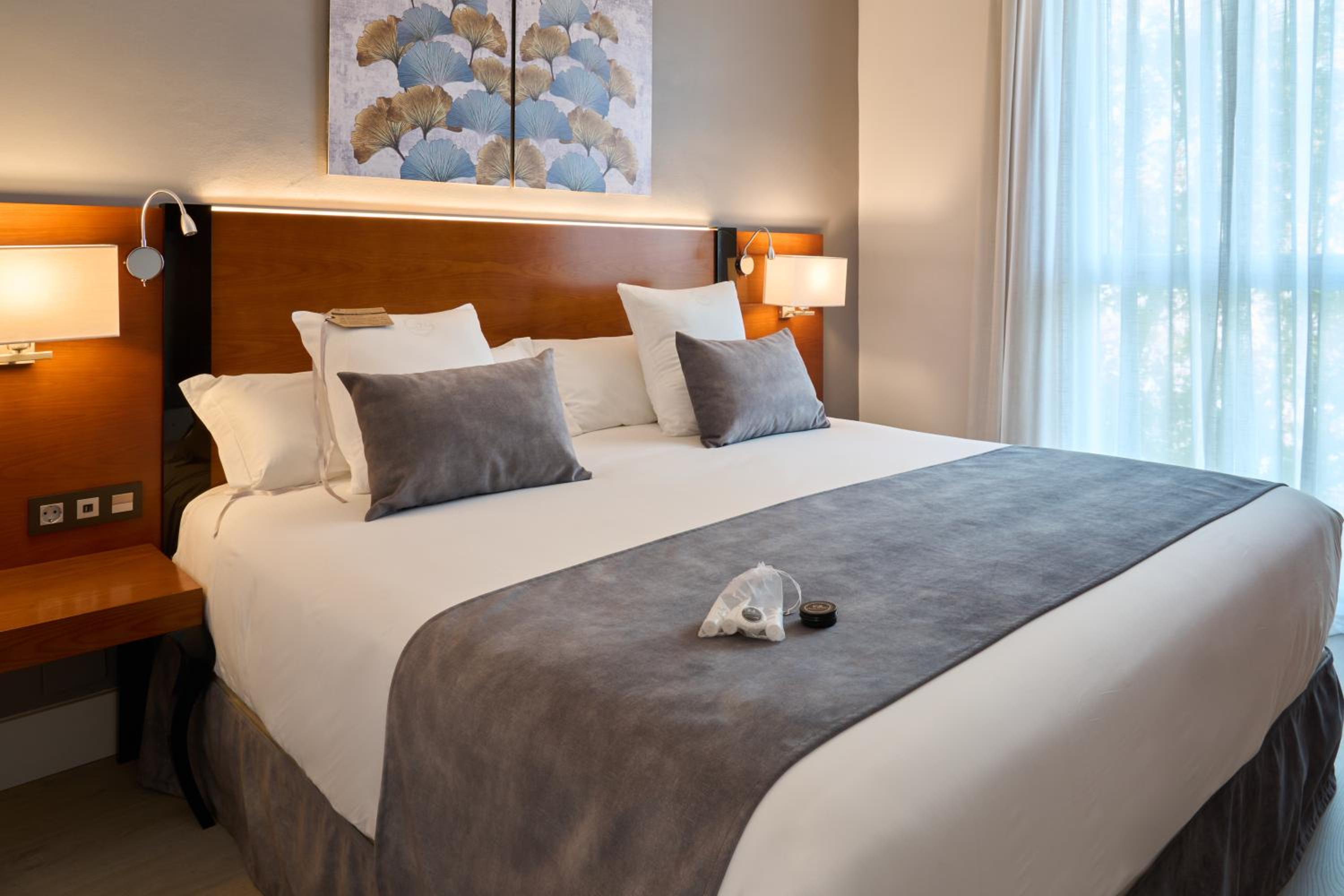 Junior Suite - Photo 1