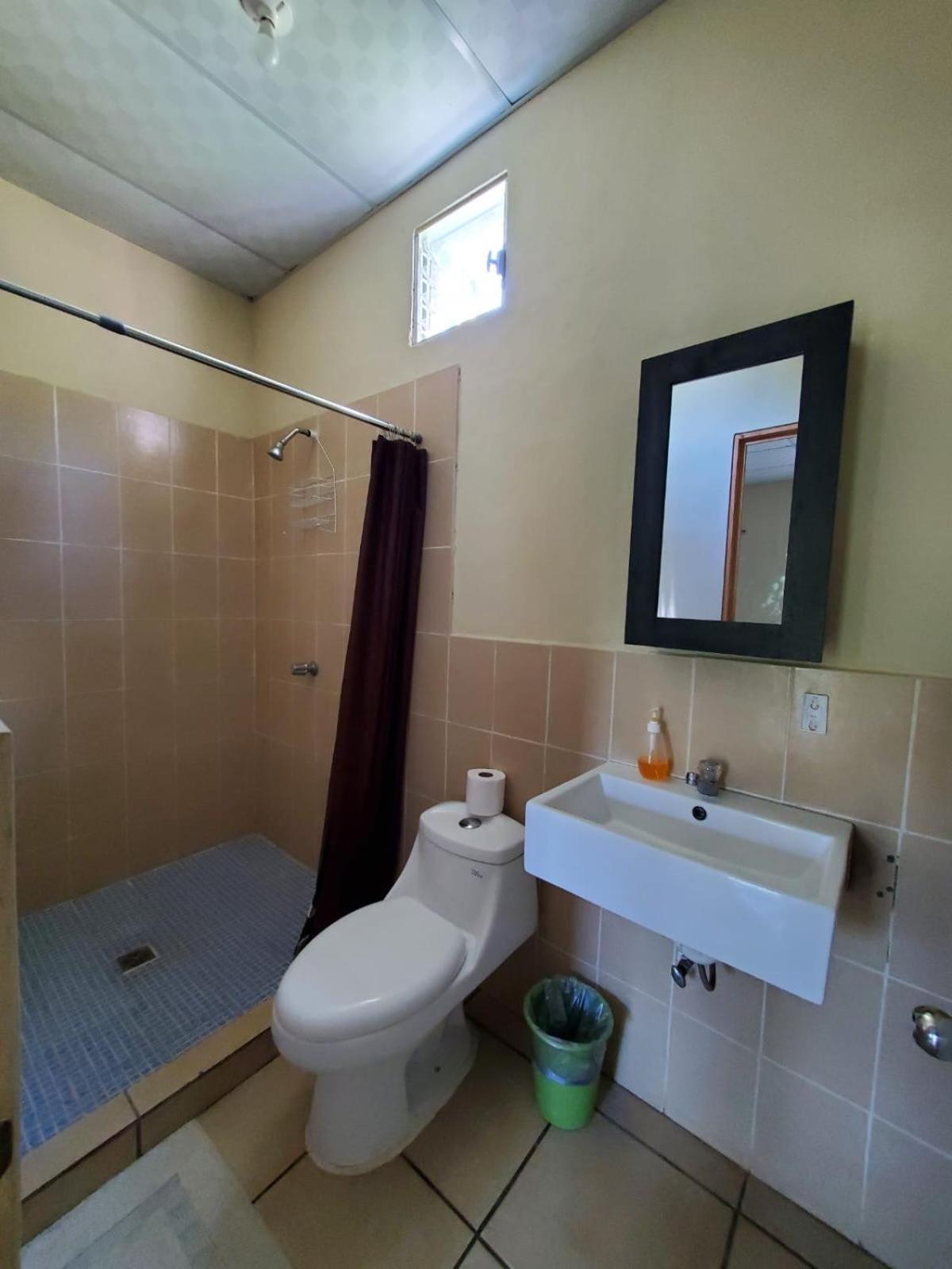 Twin Room with Shower photo 3