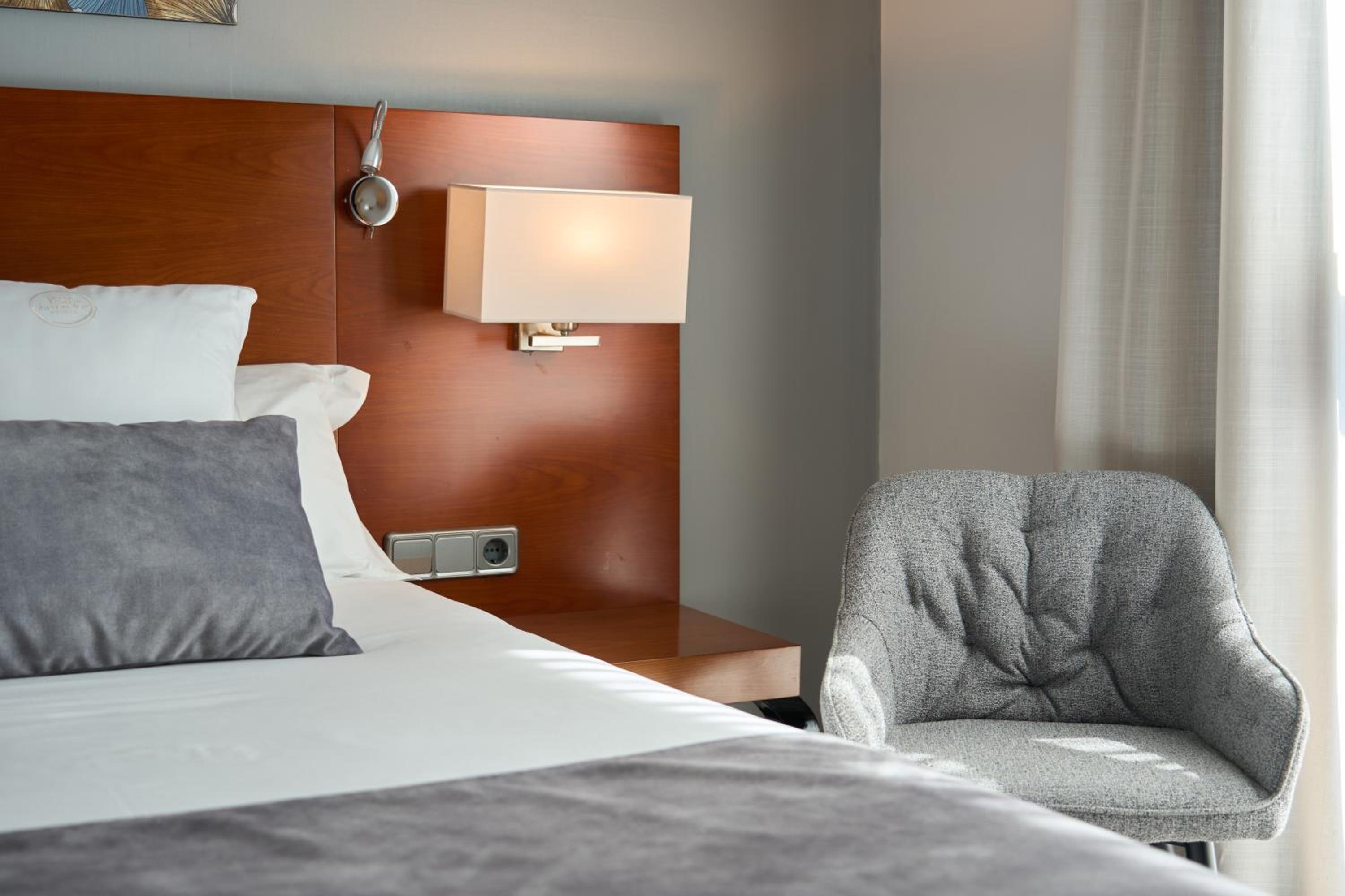 Superior Double or Twin Room - Photo 2