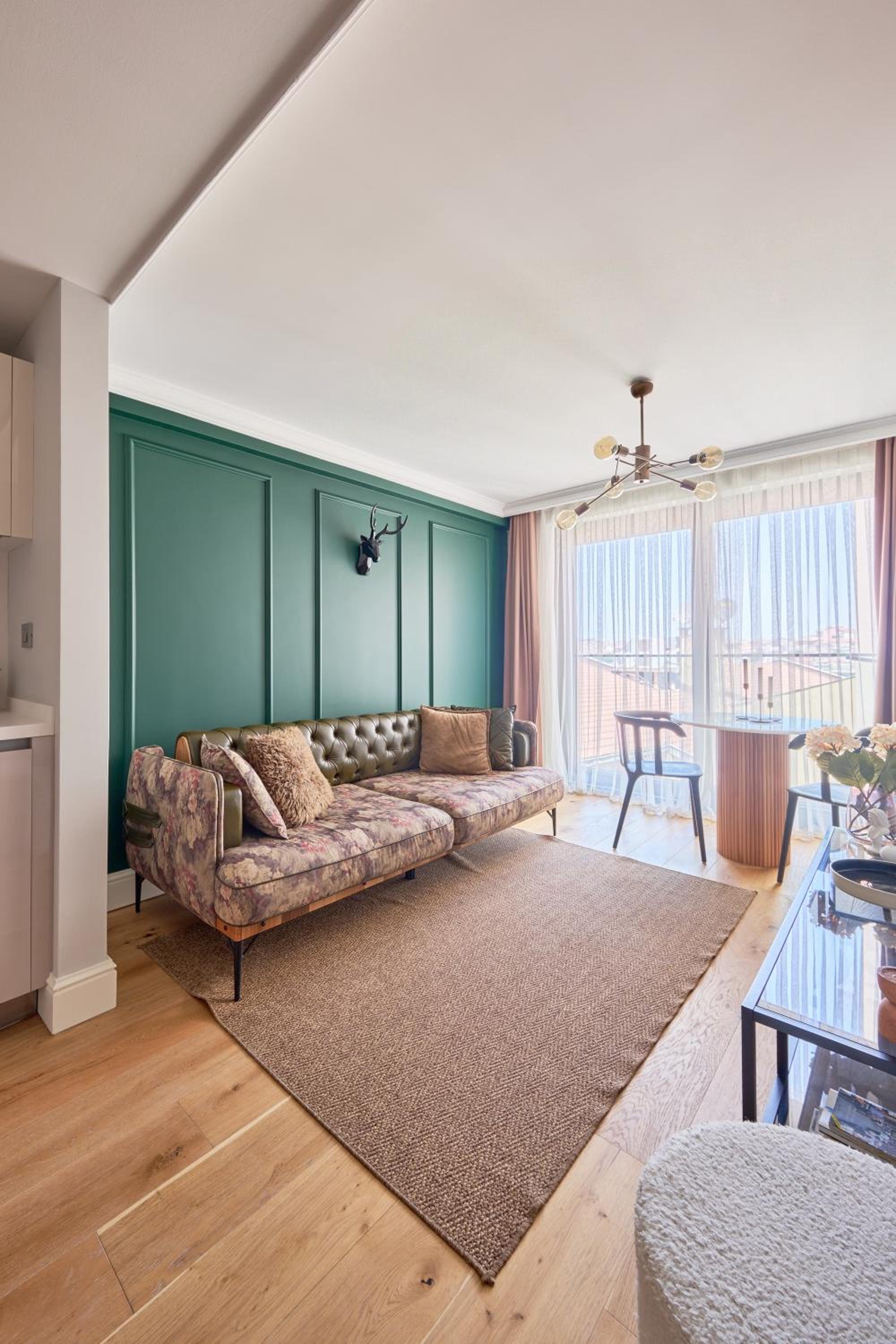 One-Bedroom Apartment with Garden View photo 2