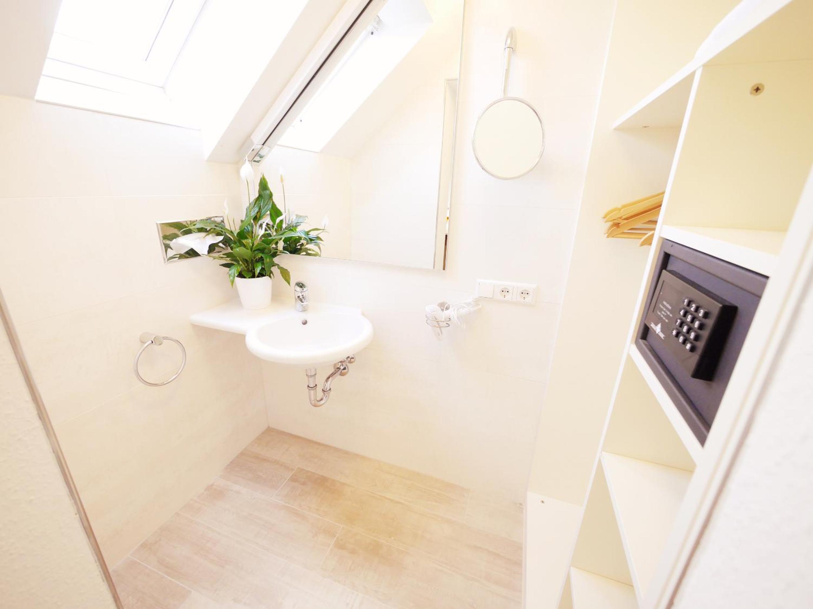 Standard Single Room photo 2
