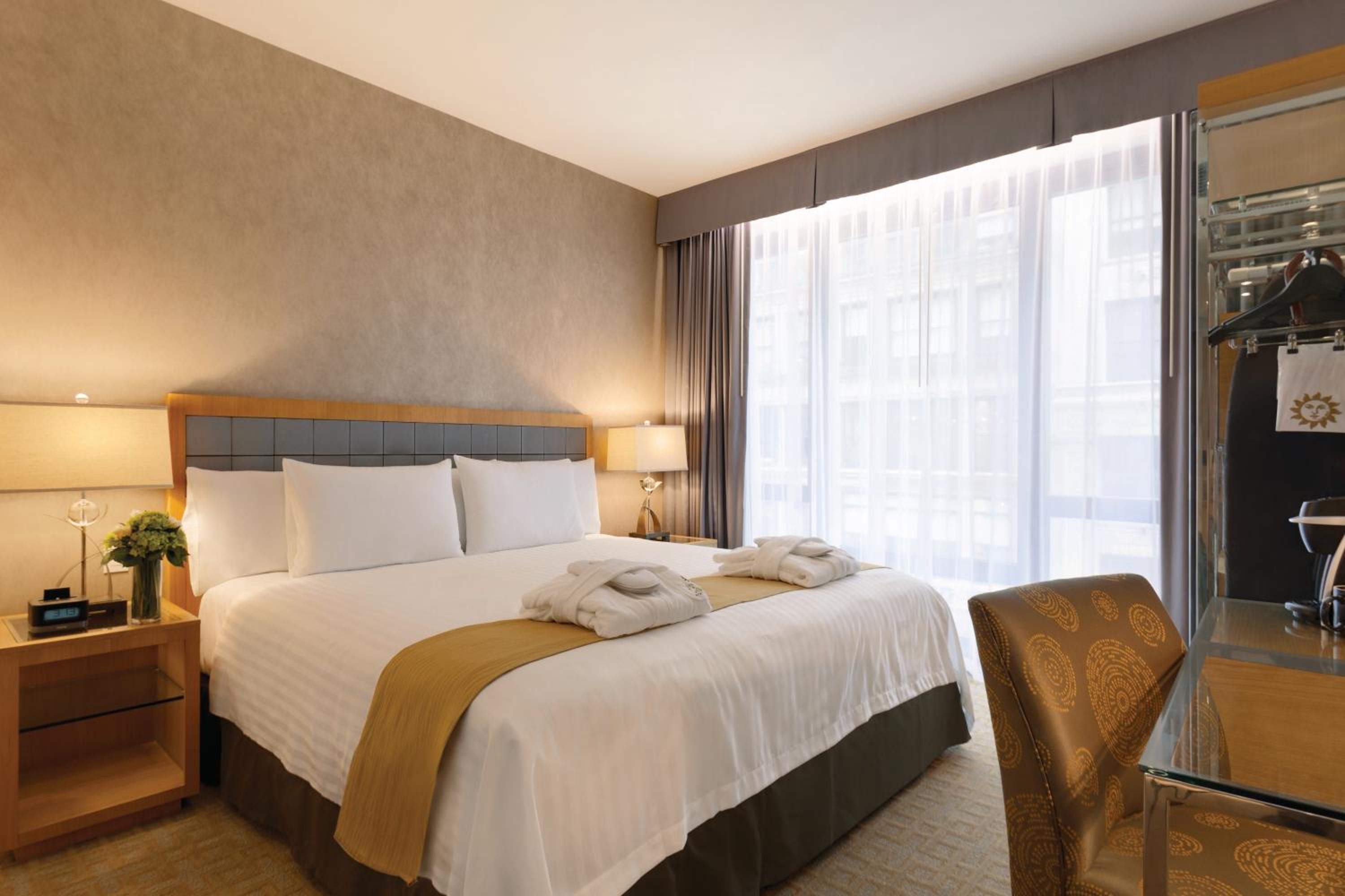 Executive King Room photo 3