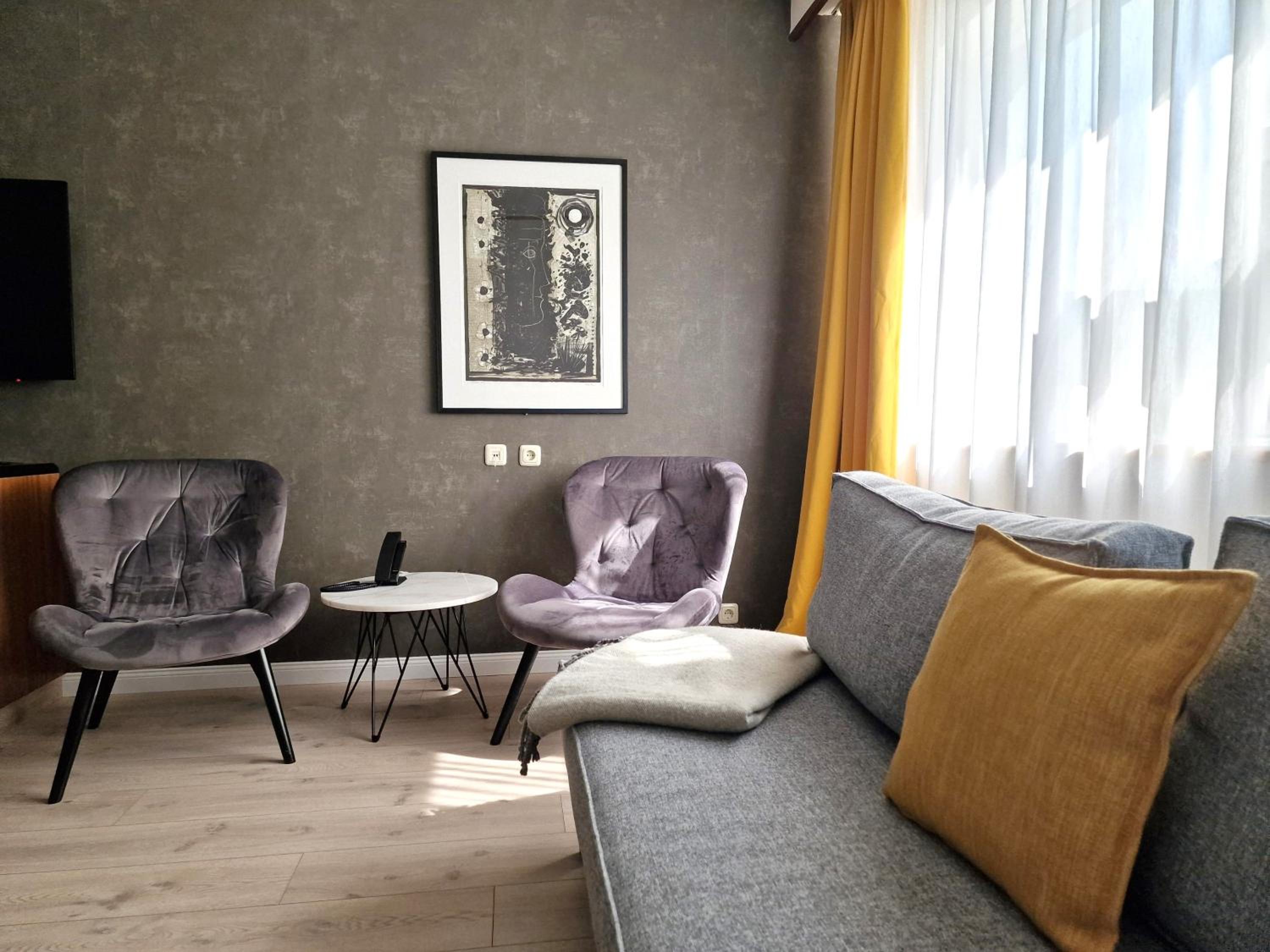 Standard Triple Room - Photo 4