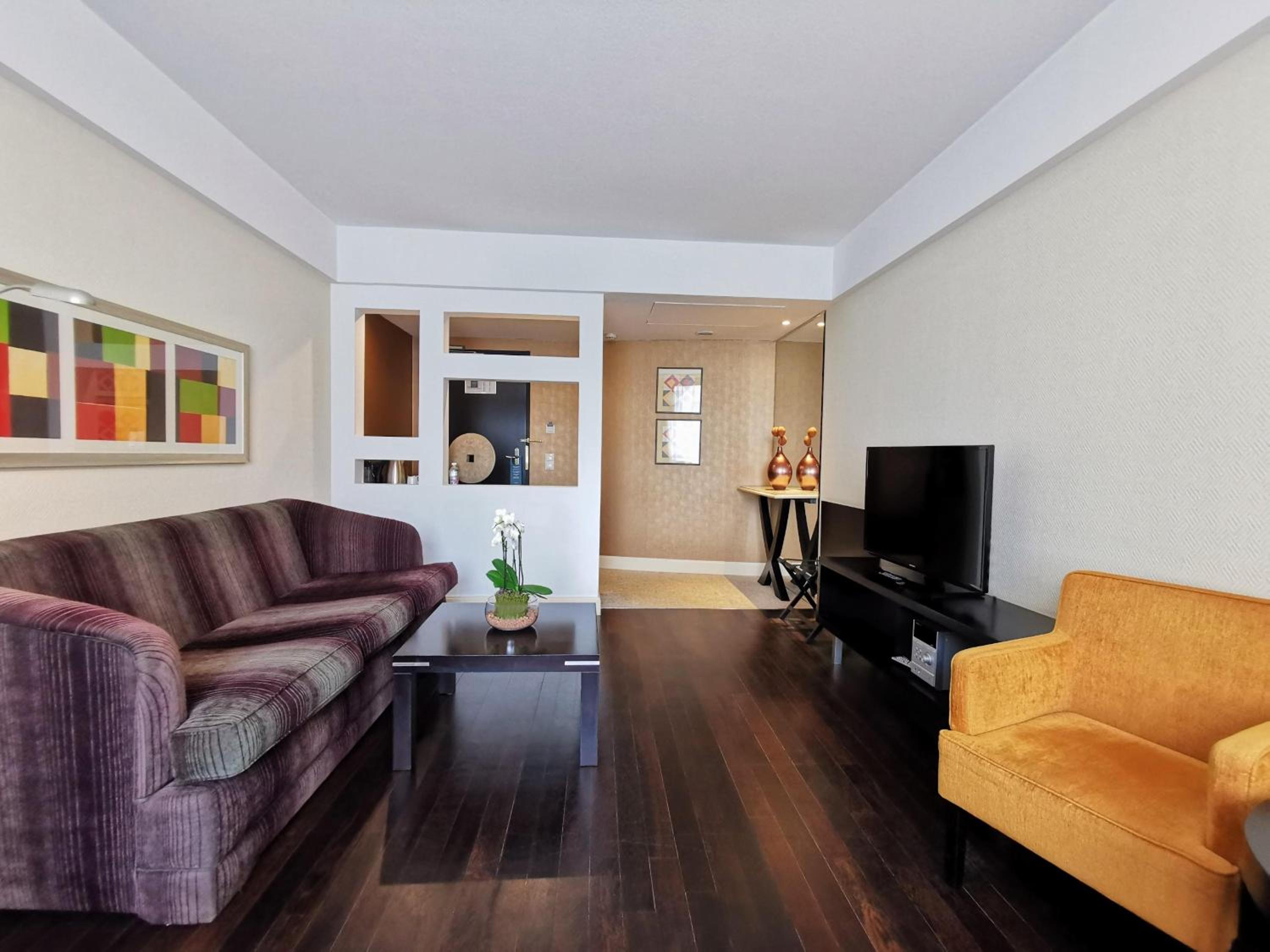 Superior King Suite - Photo 1