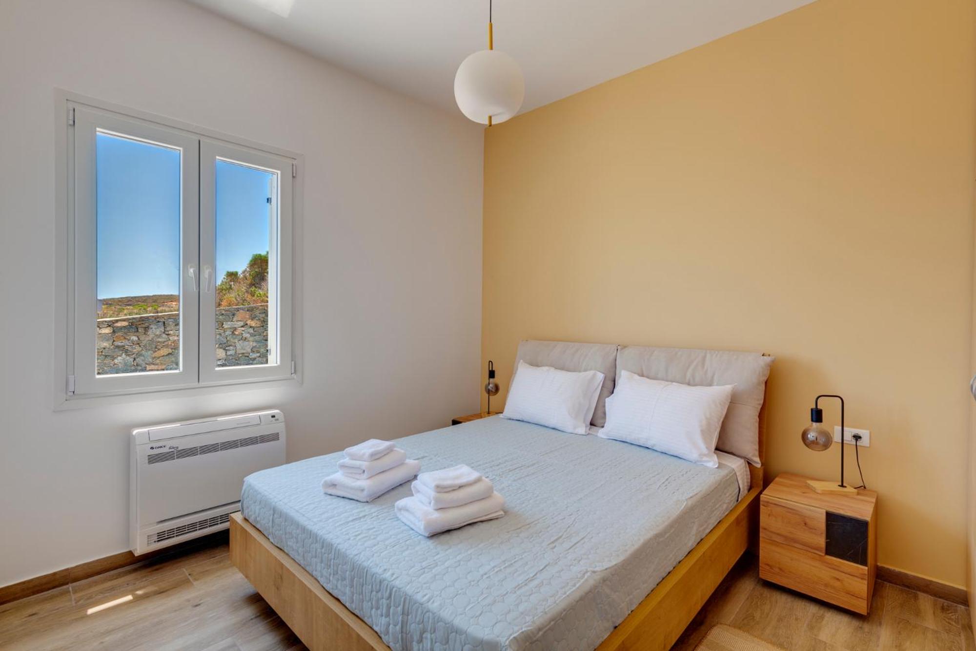 Three-Bedroom Villa photo 1