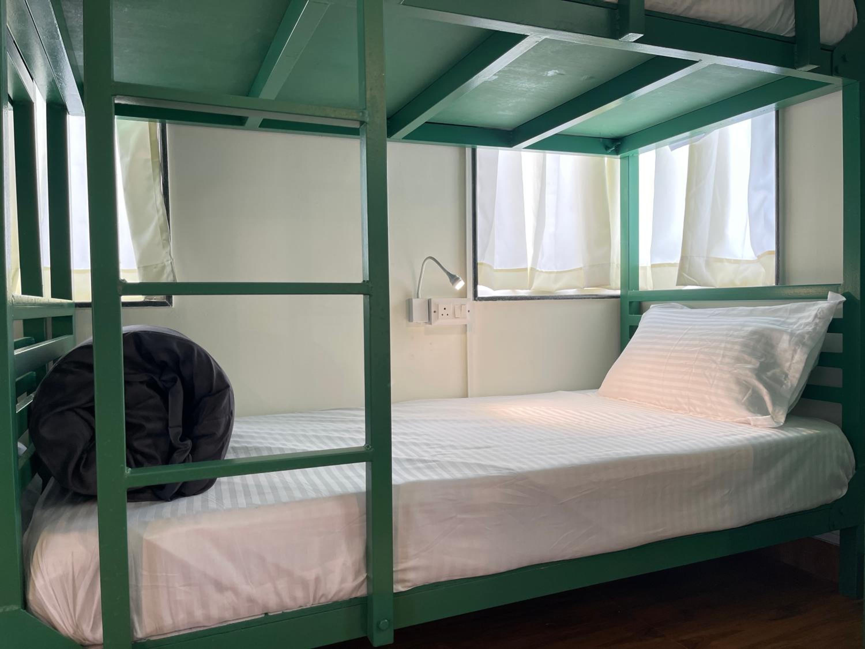 Bed in 8-Bed Mixed Dormitory Room photo 3