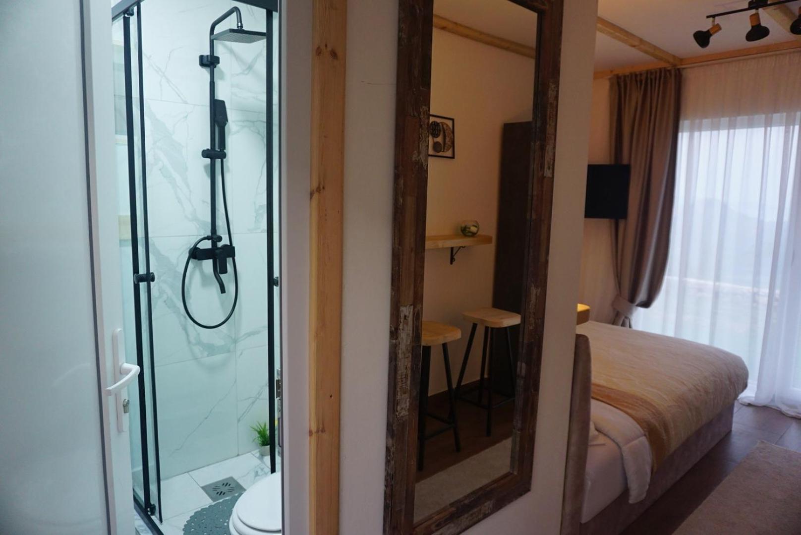 Double Room with Sea View photo 2