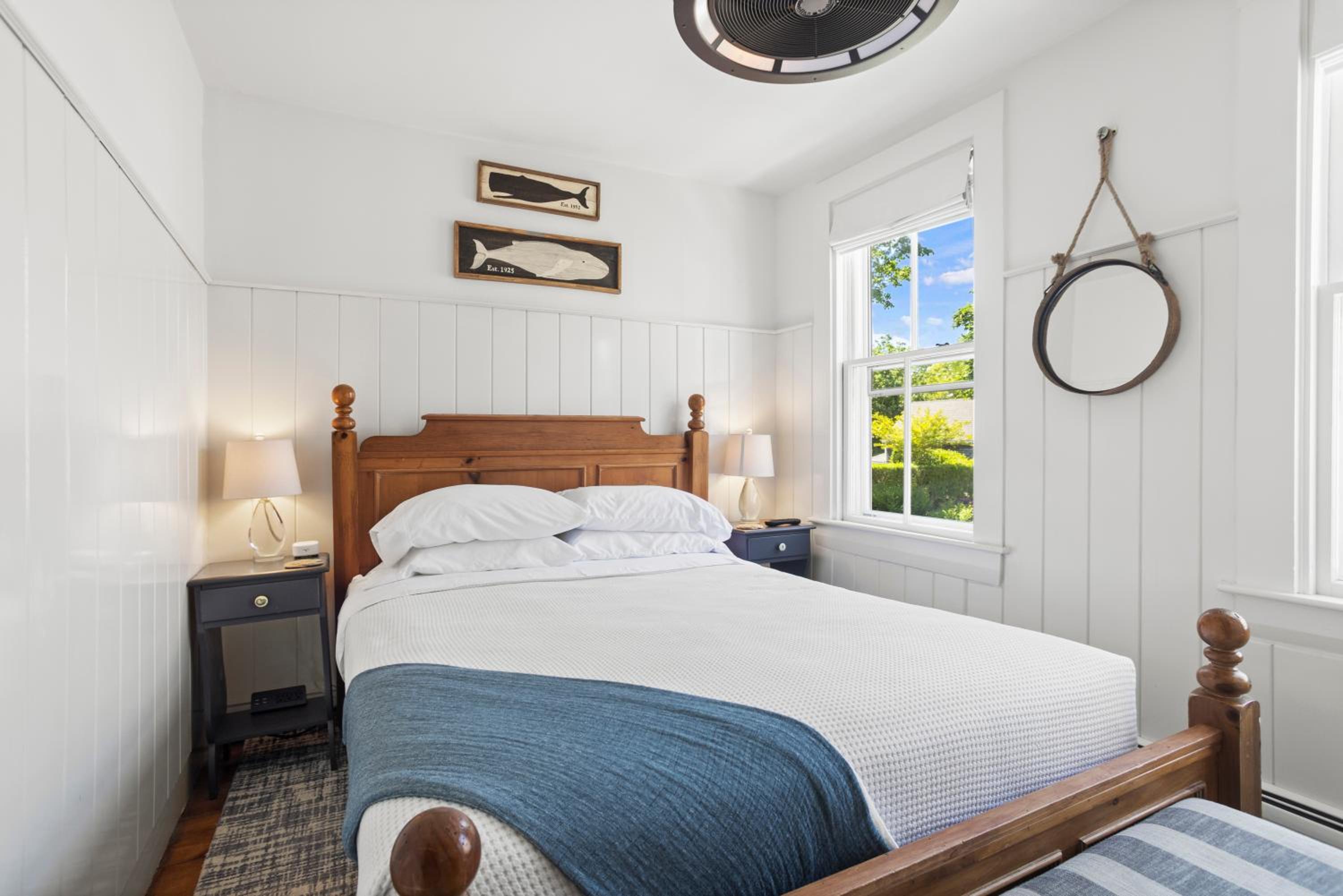 Queen Room with Shared Bathroom