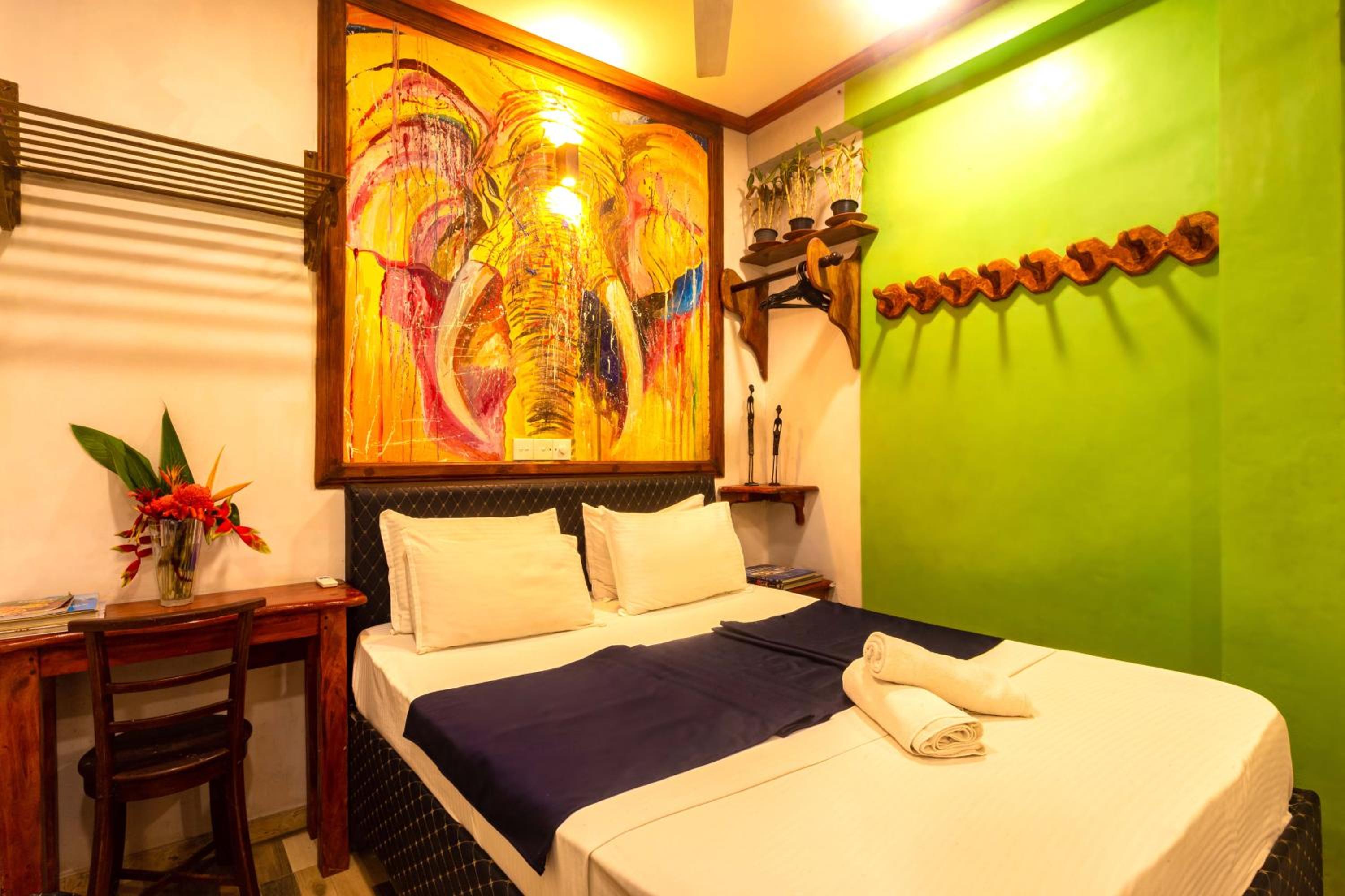 Budget Double Room photo 1