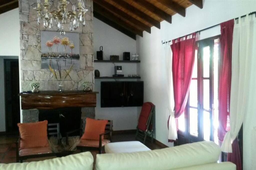 Four-Bedroom House photo 1