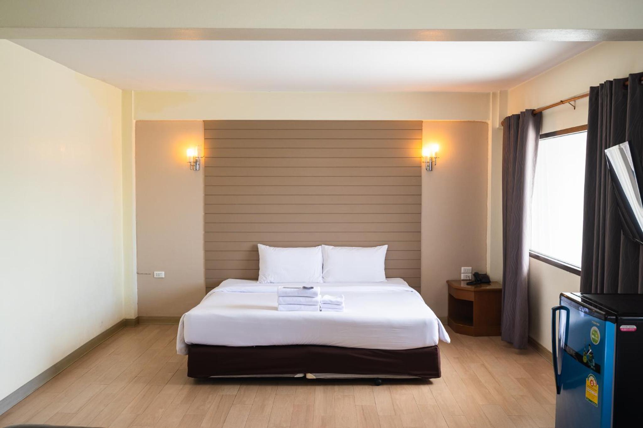 Standard Double Room - Photo 6