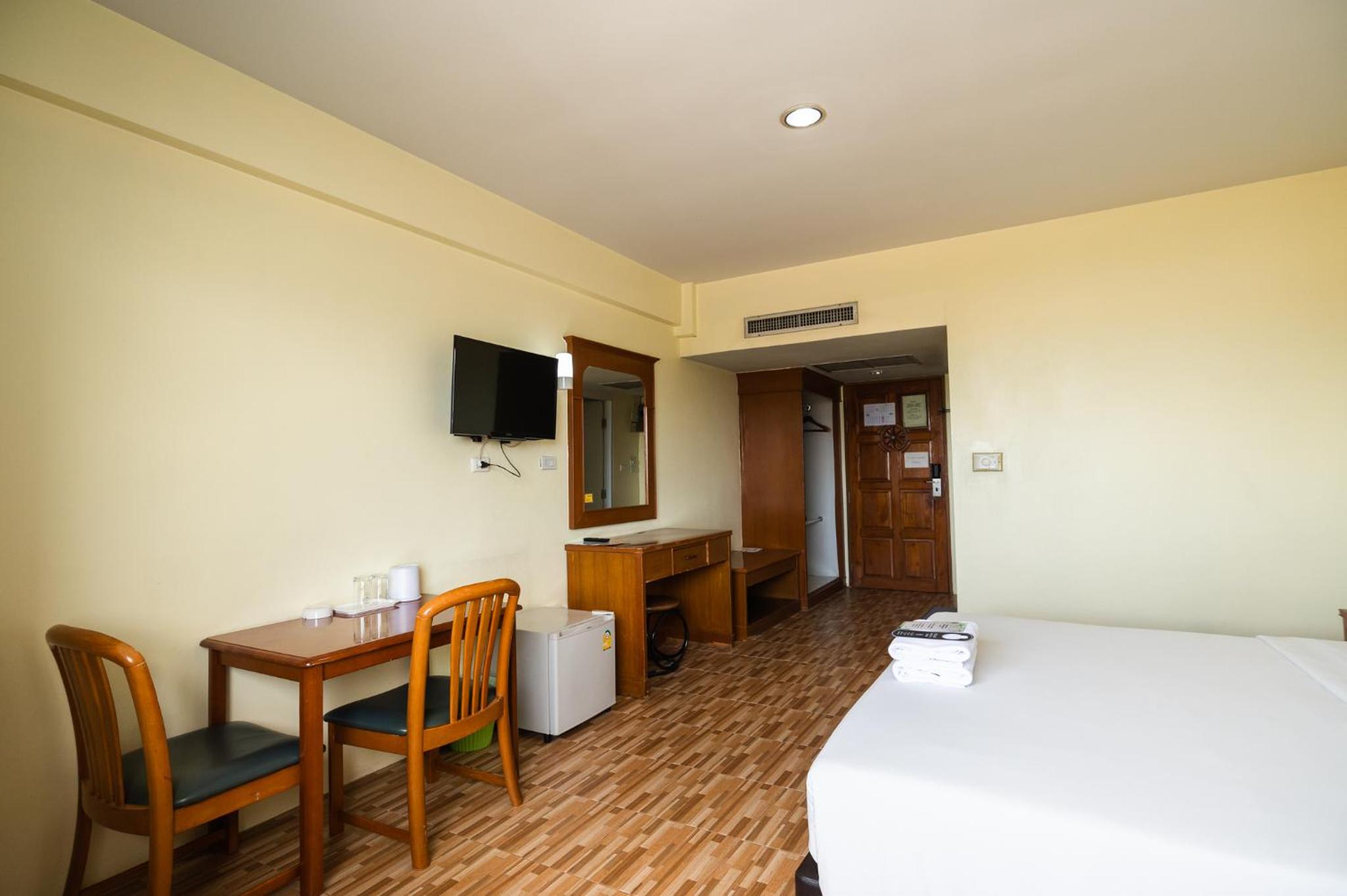 Standard Double Room - Photo 4