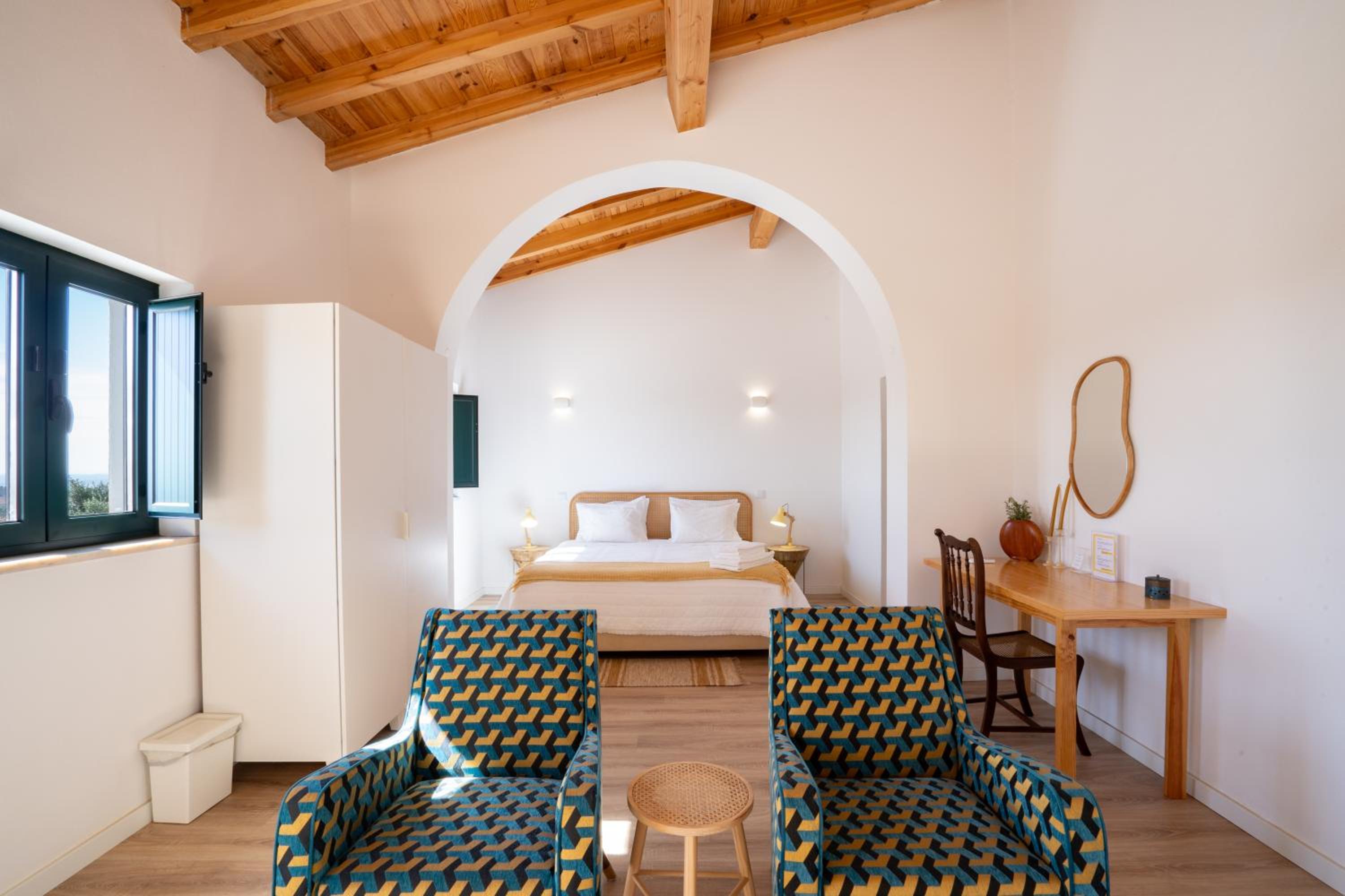 Large Double Room photo 1
