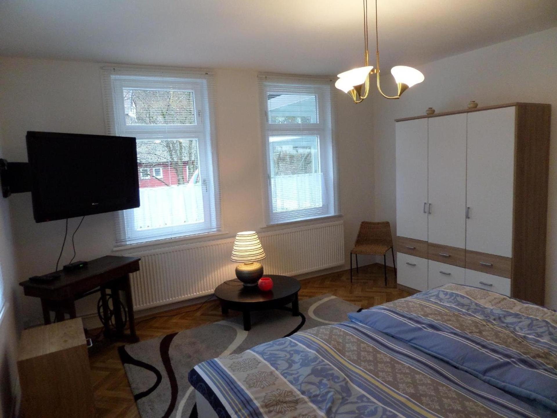 Apartment photo 2