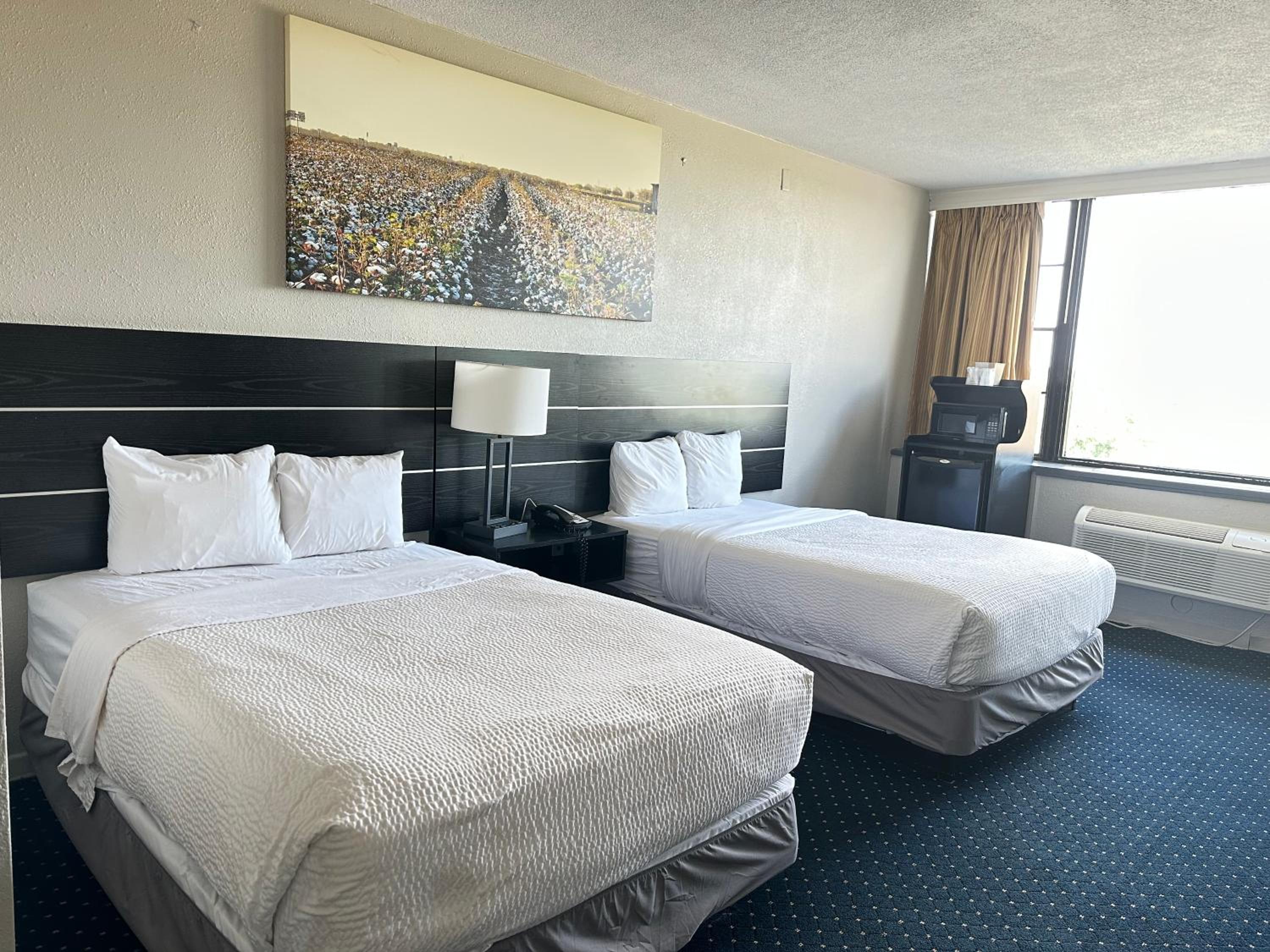 Double Room with Two Double Beds - Non-Smoking photo 1