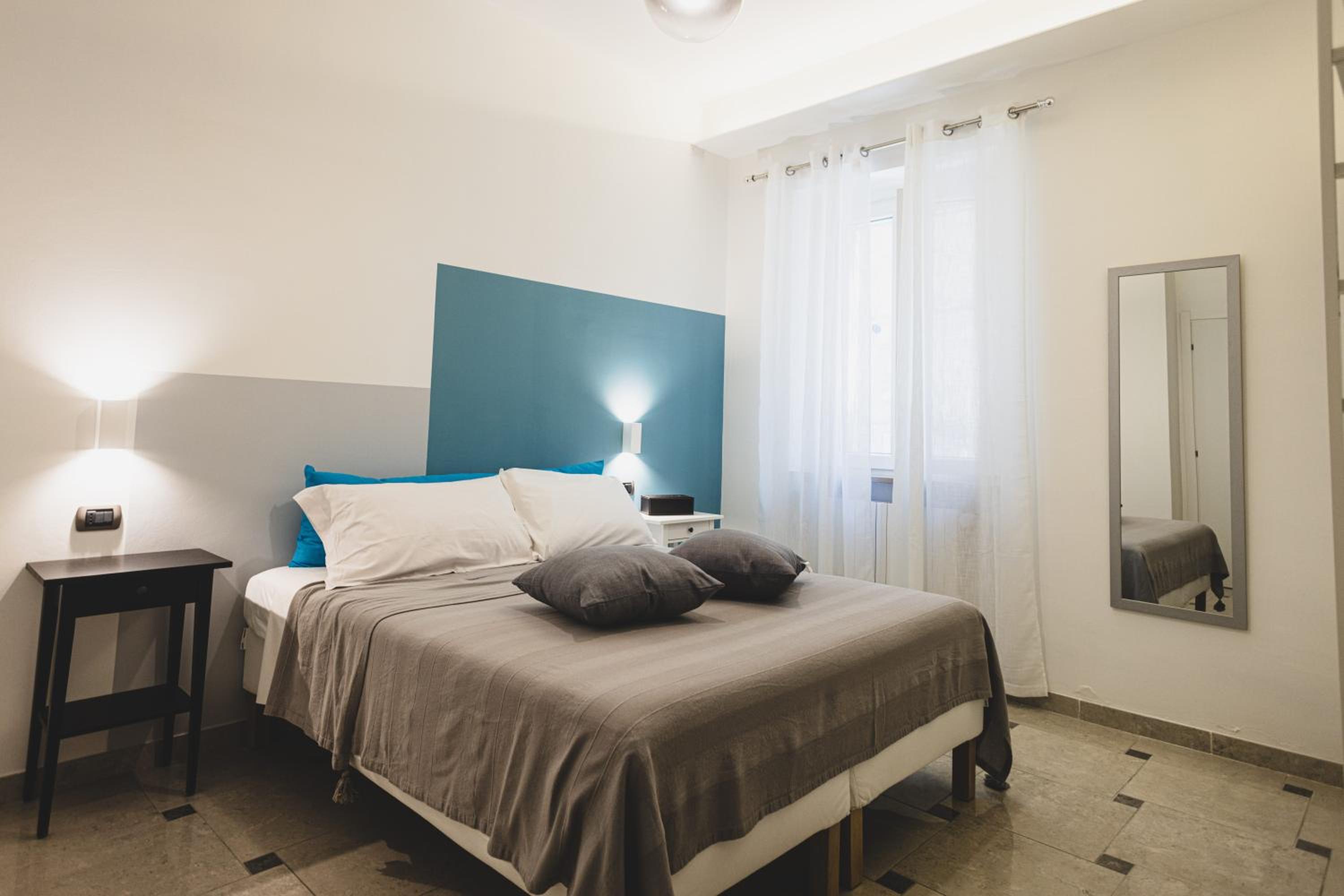 Double Room with Private Bathroom photo 2
