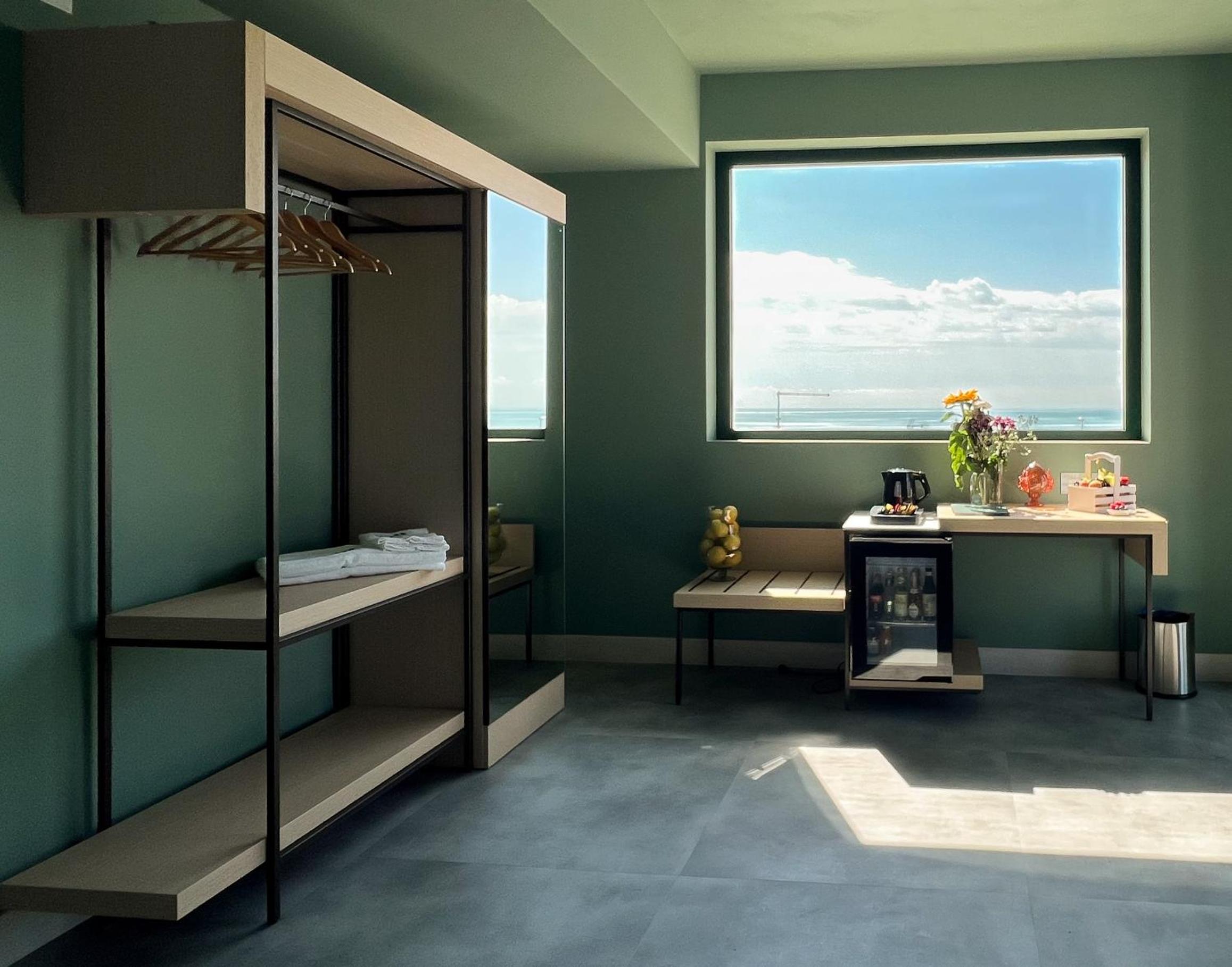 Suite with Sea View