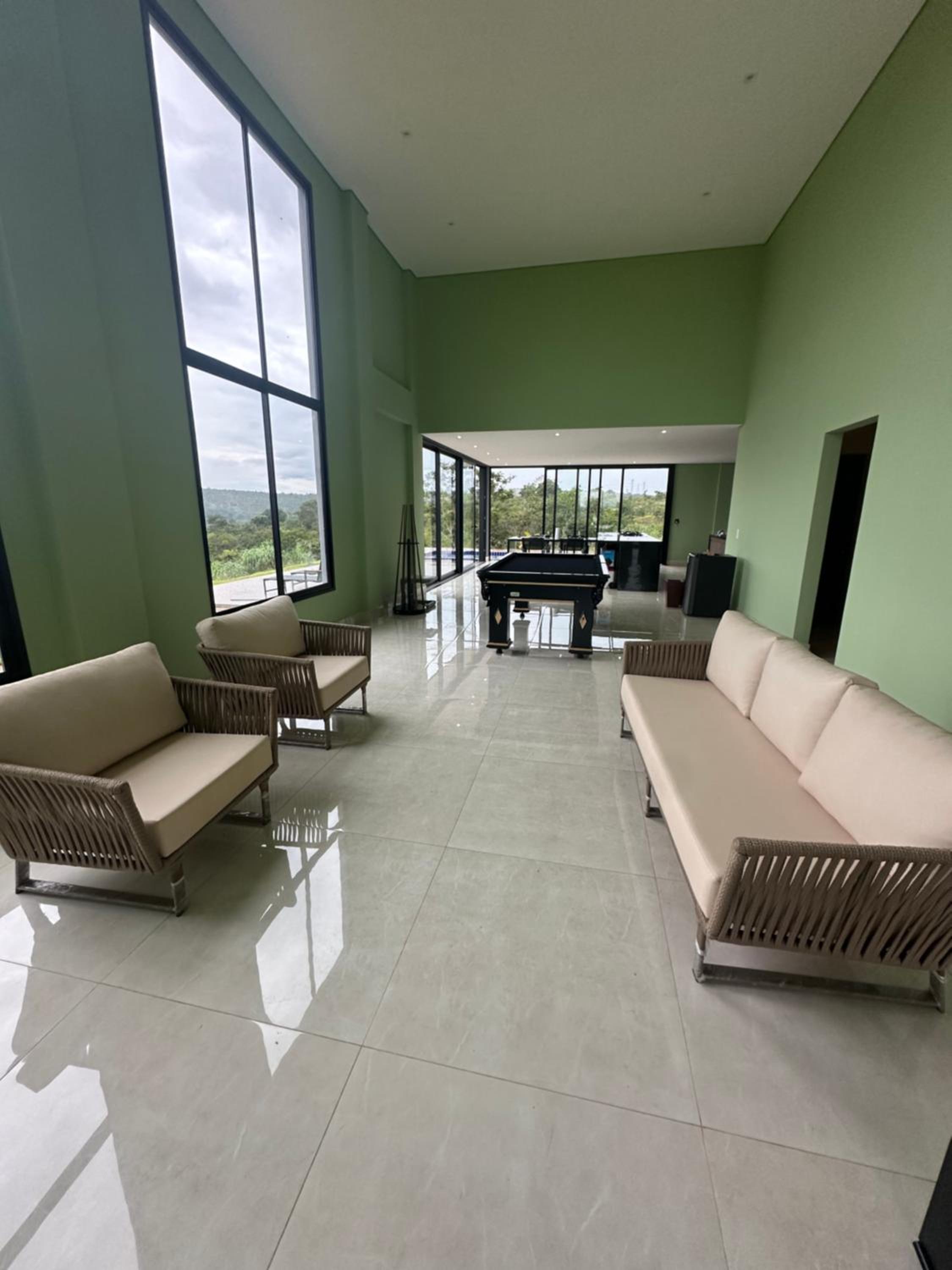 Four-Bedroom House photo 1