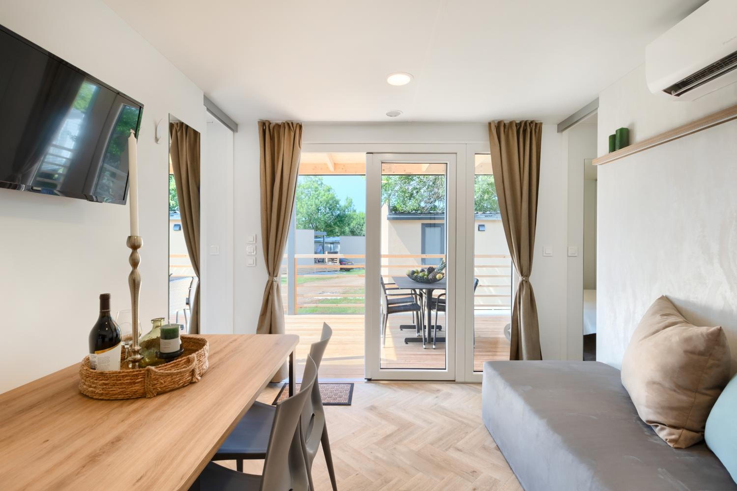 Two-Bedroom Mobile Home Adria Blue Sea Side 