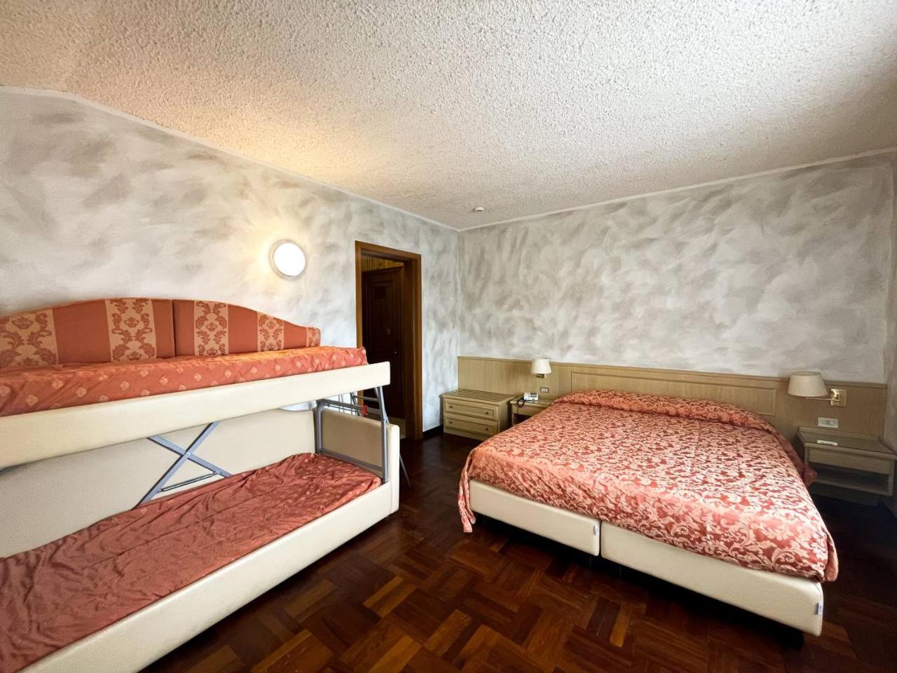 Quadruple Room photo 3