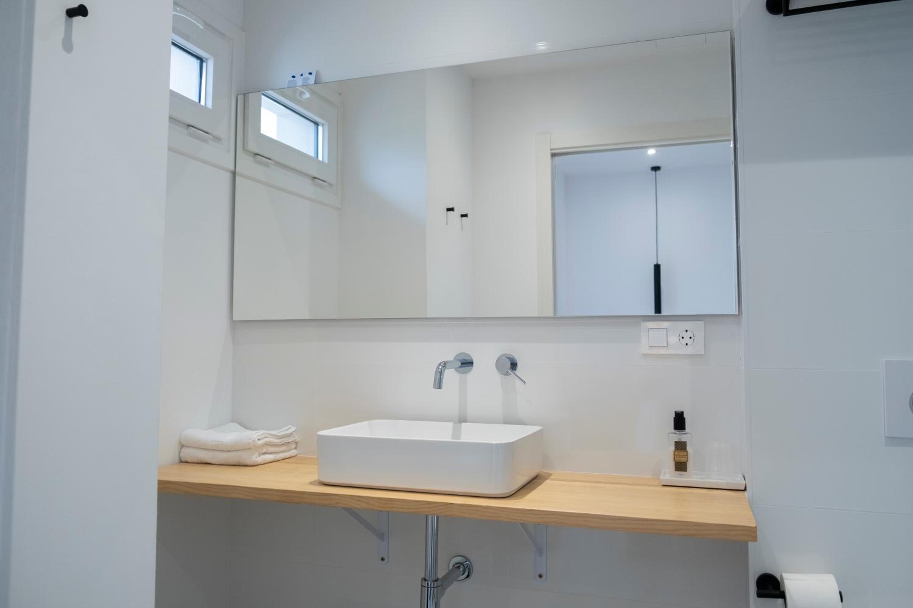 Small Double Room photo 3
