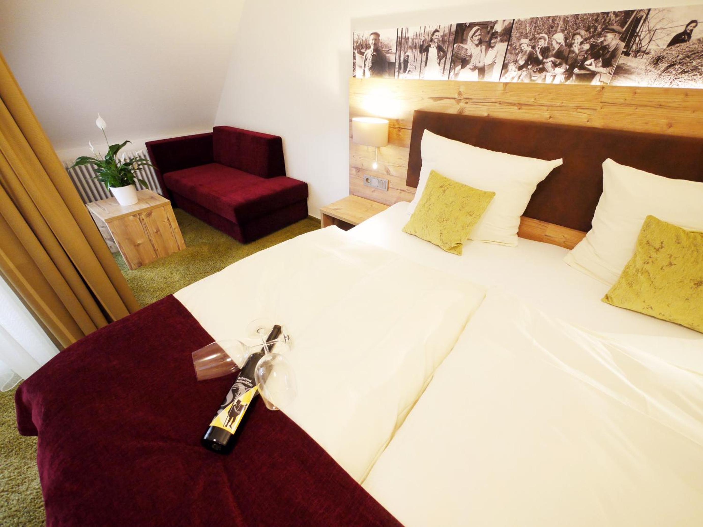 Premium Double Room - Photo 14