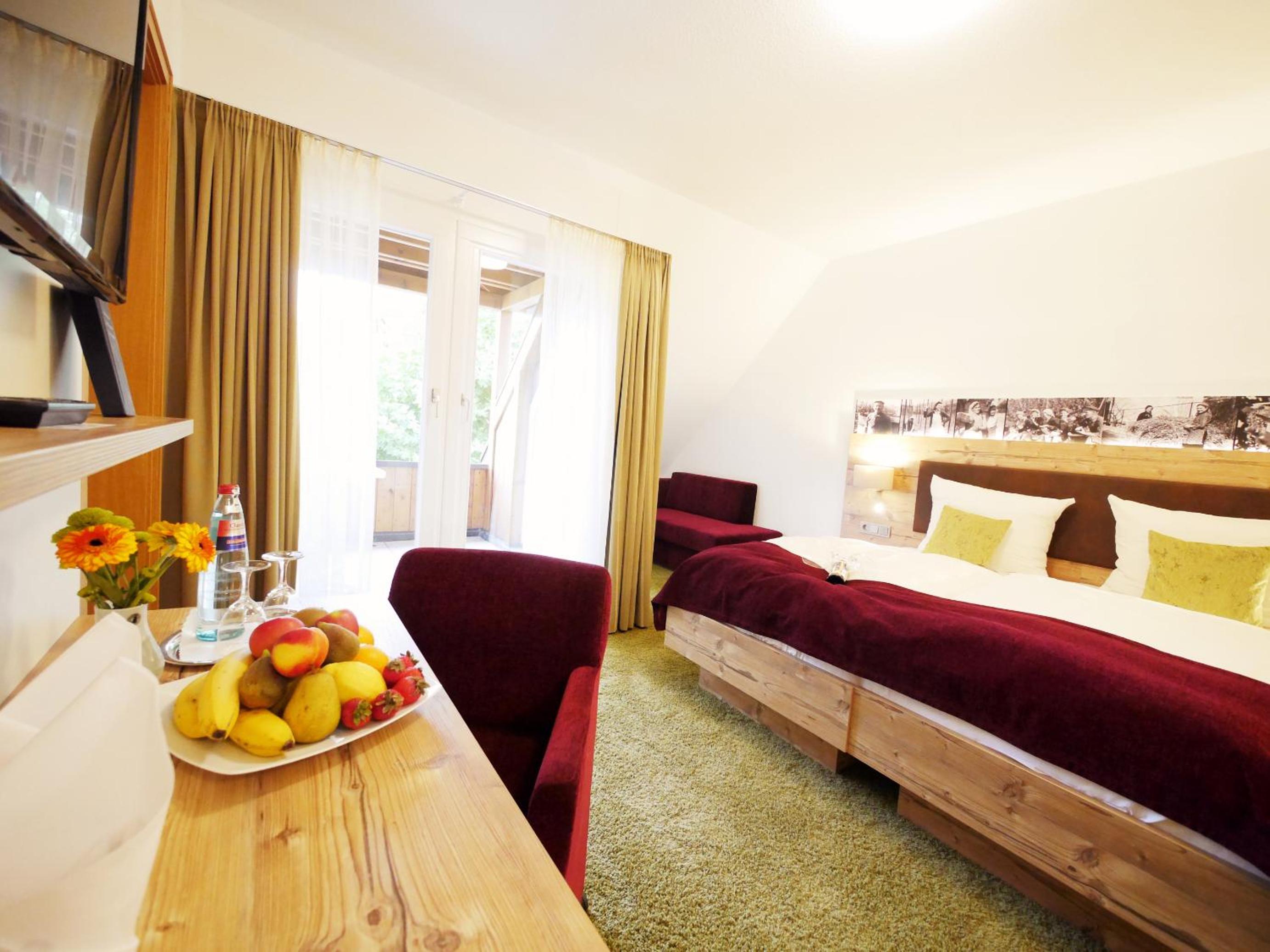 Premium Double Room - Photo 19