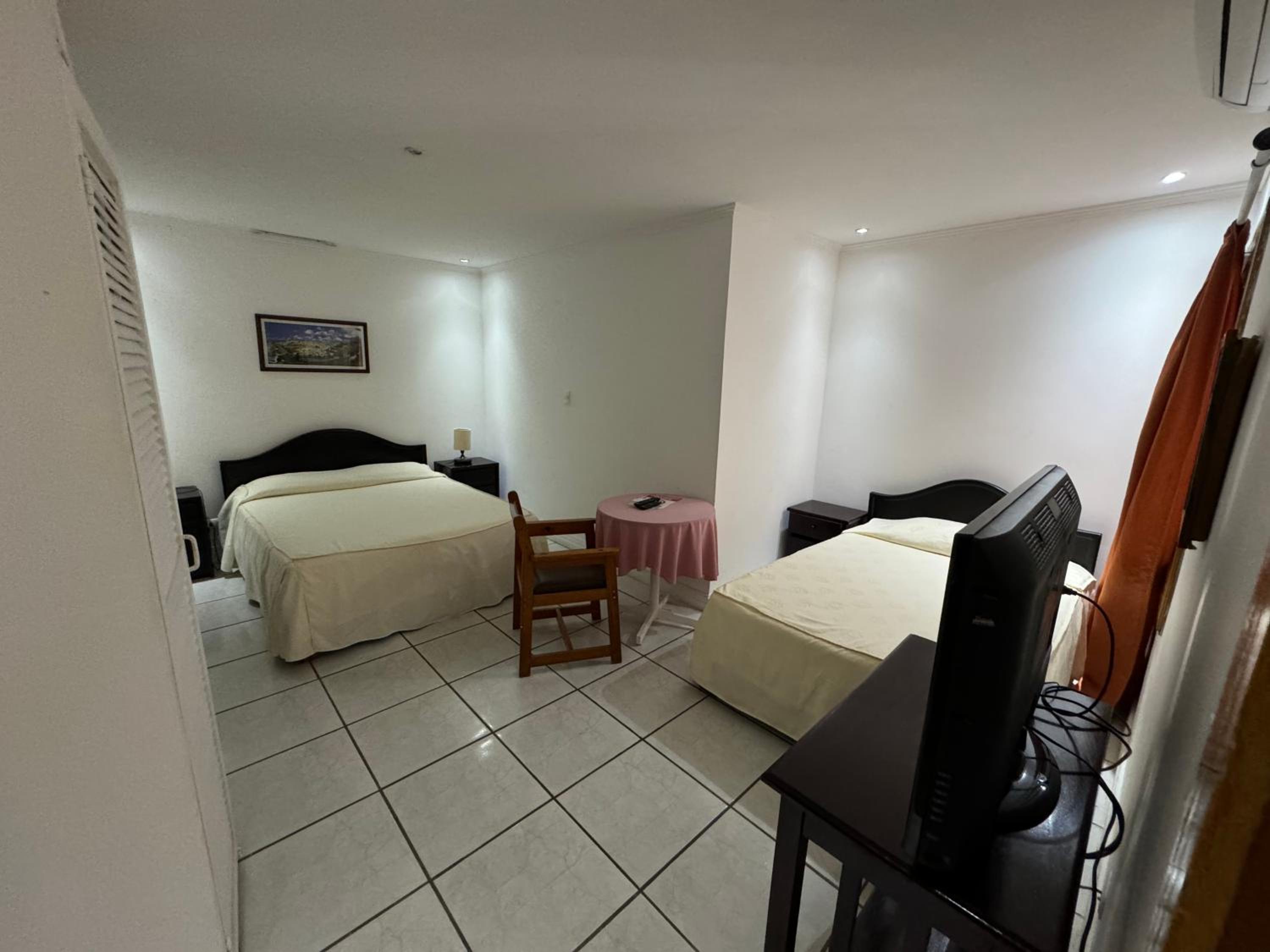 Deluxe Queen Room photo 1