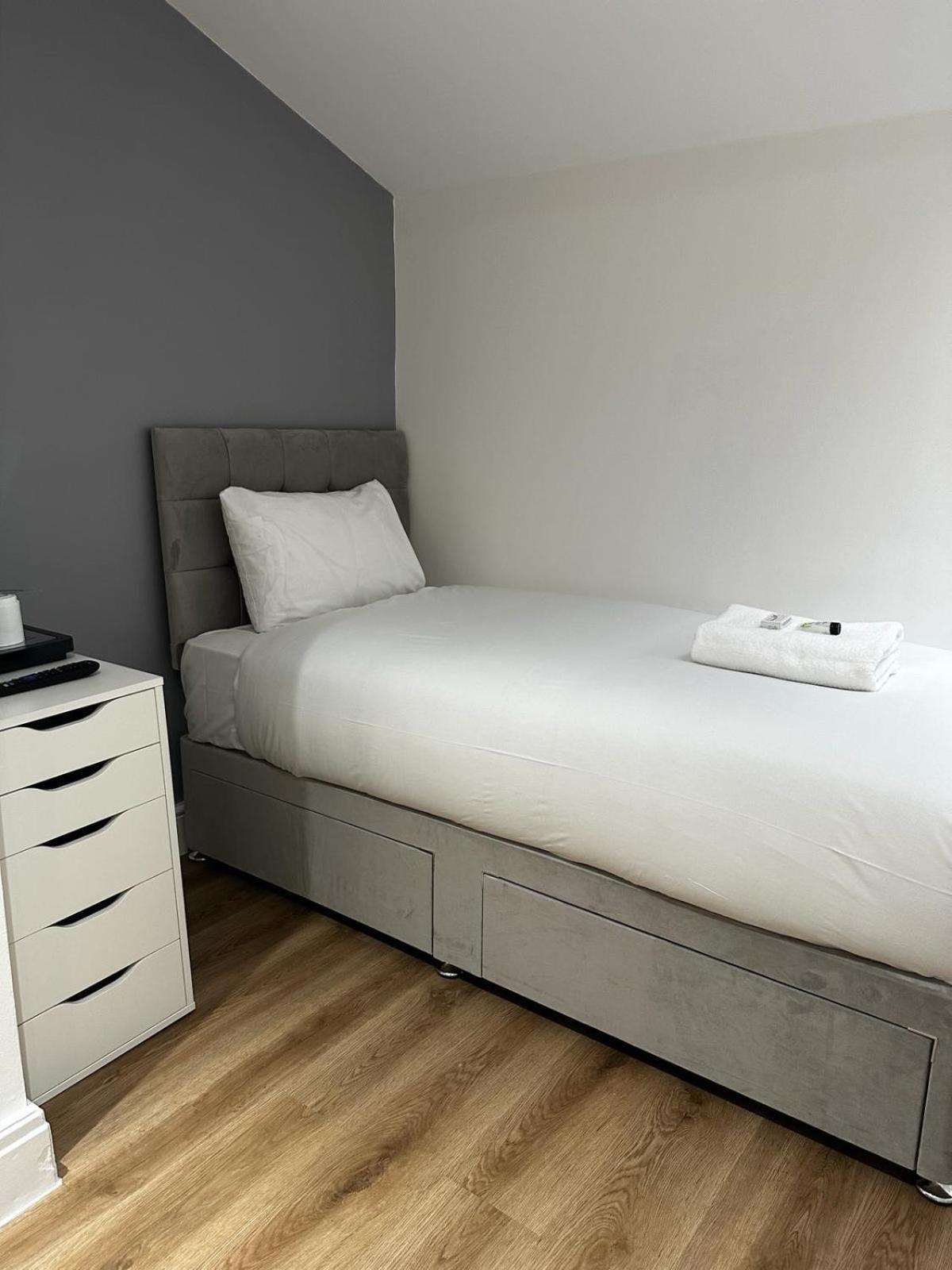 Deluxe Triple Room photo 3