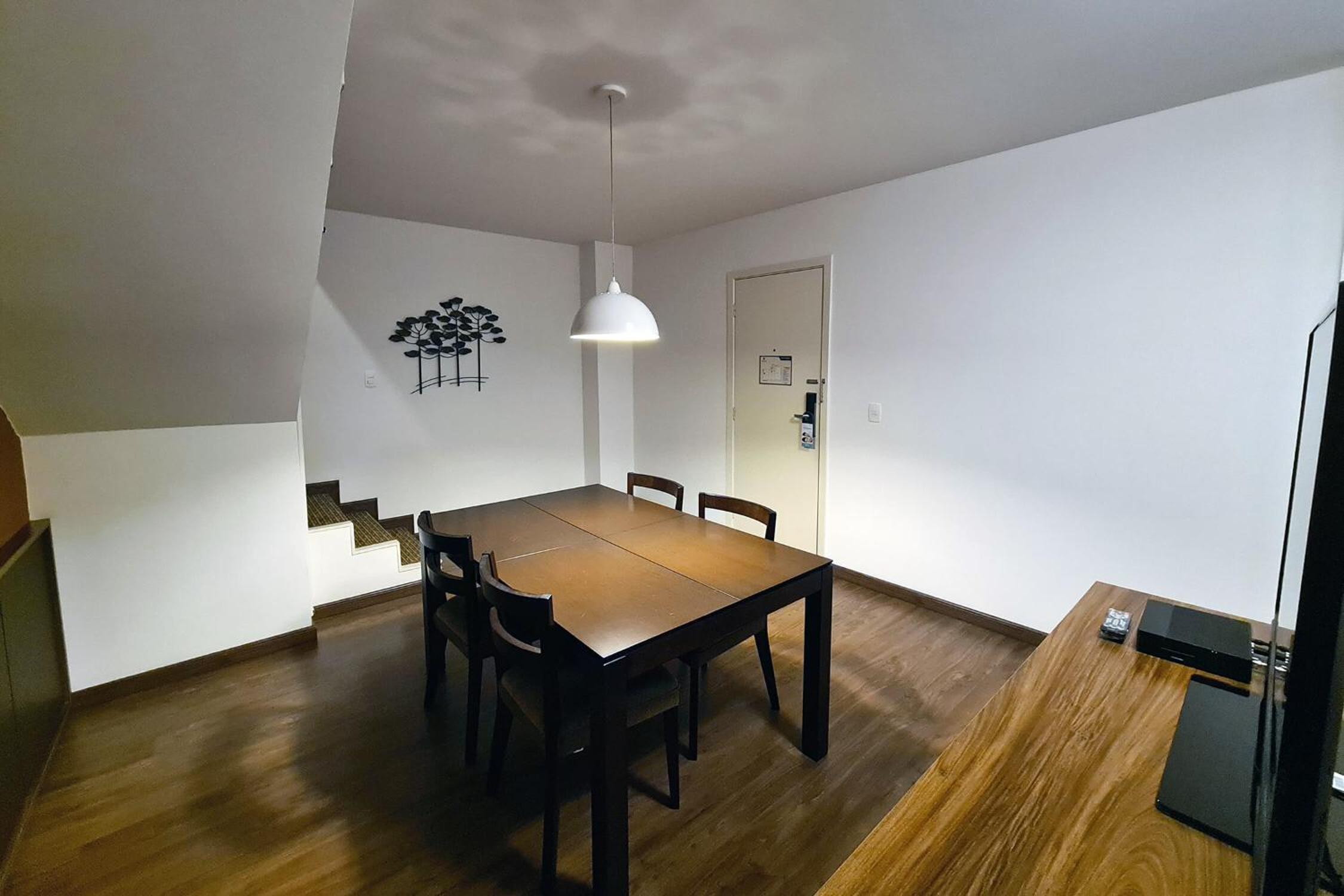 Suite - Photo 6
