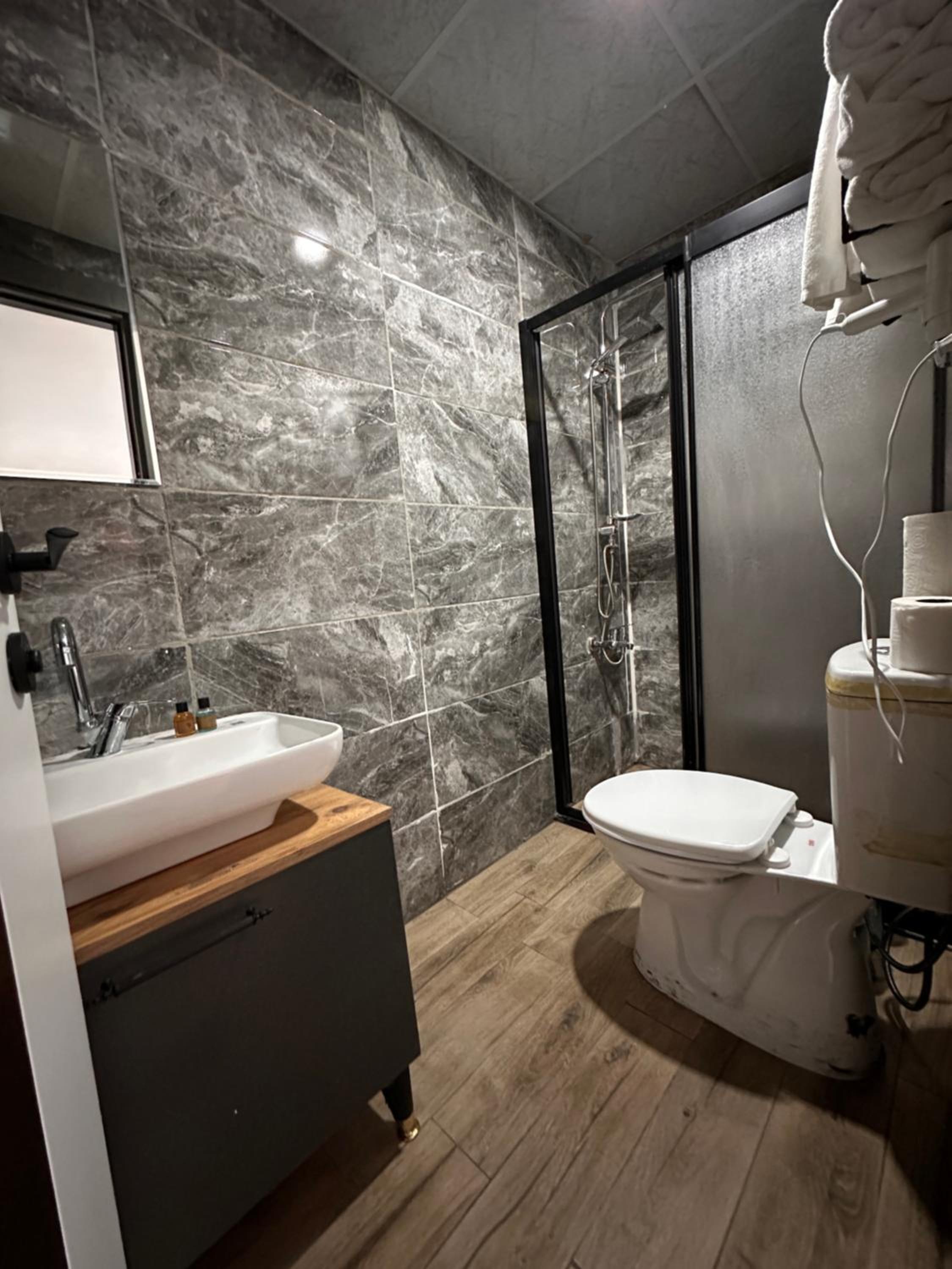 Standard Triple Room photo 2