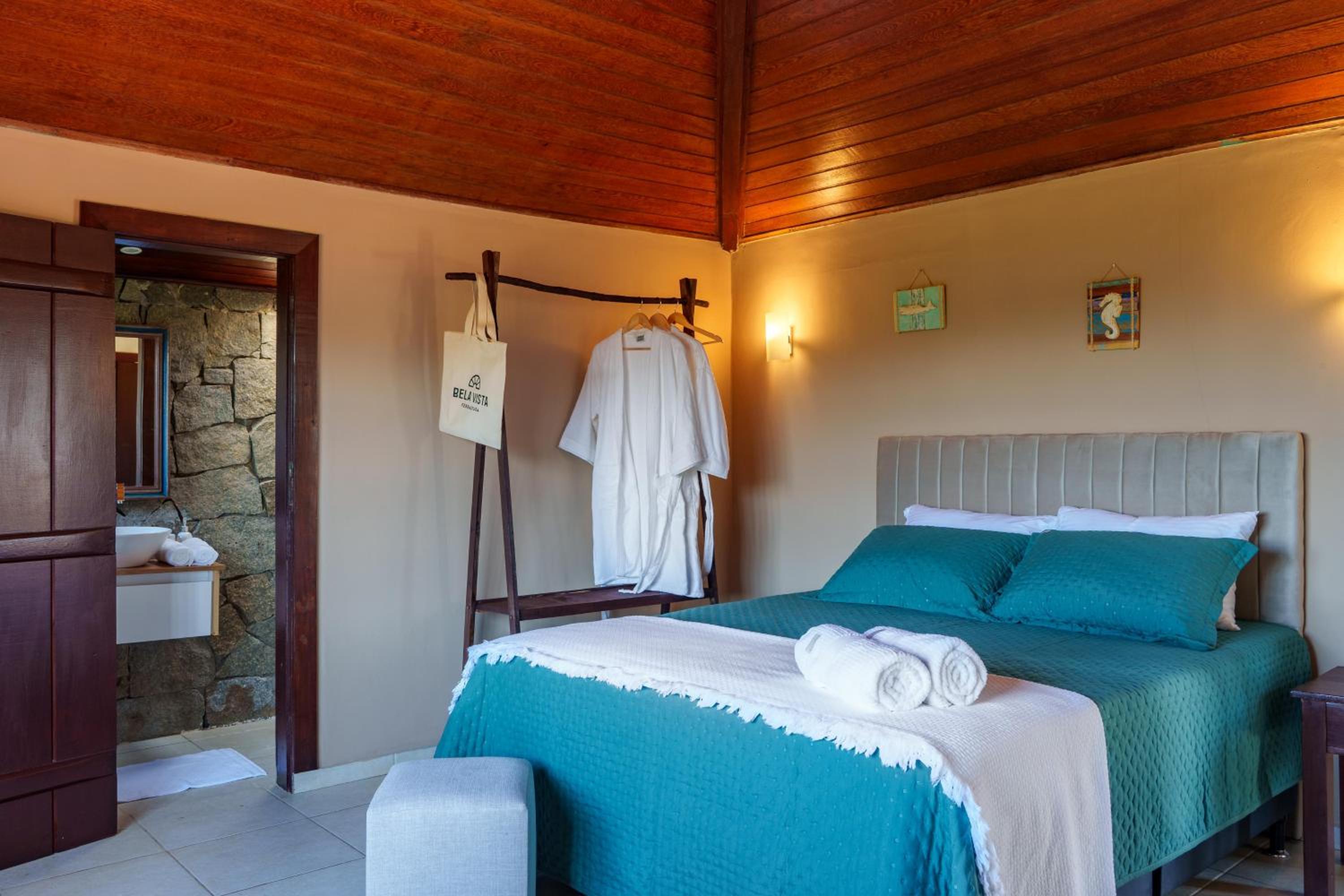 Deluxe Suite with Sea View photo 1