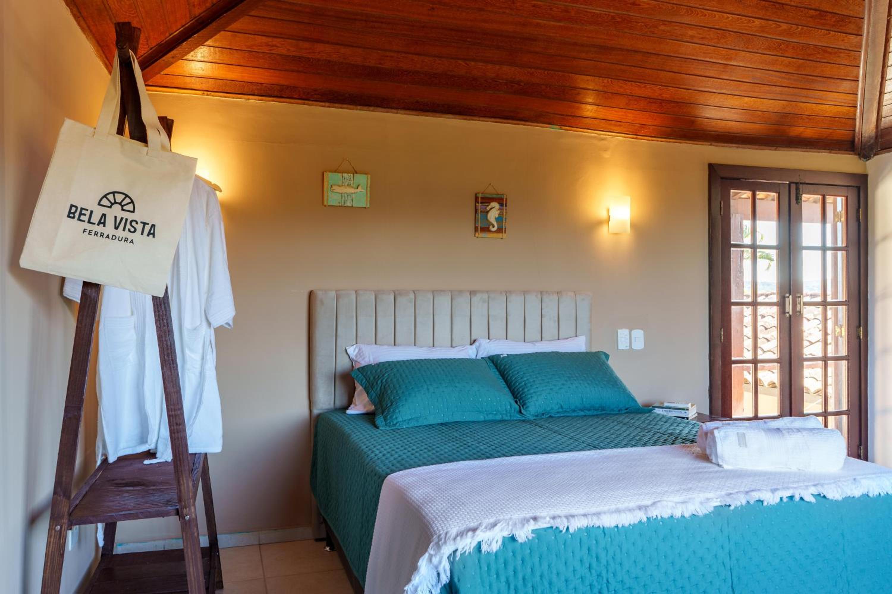 Deluxe Double Room with Balcony and Sea View photo 3