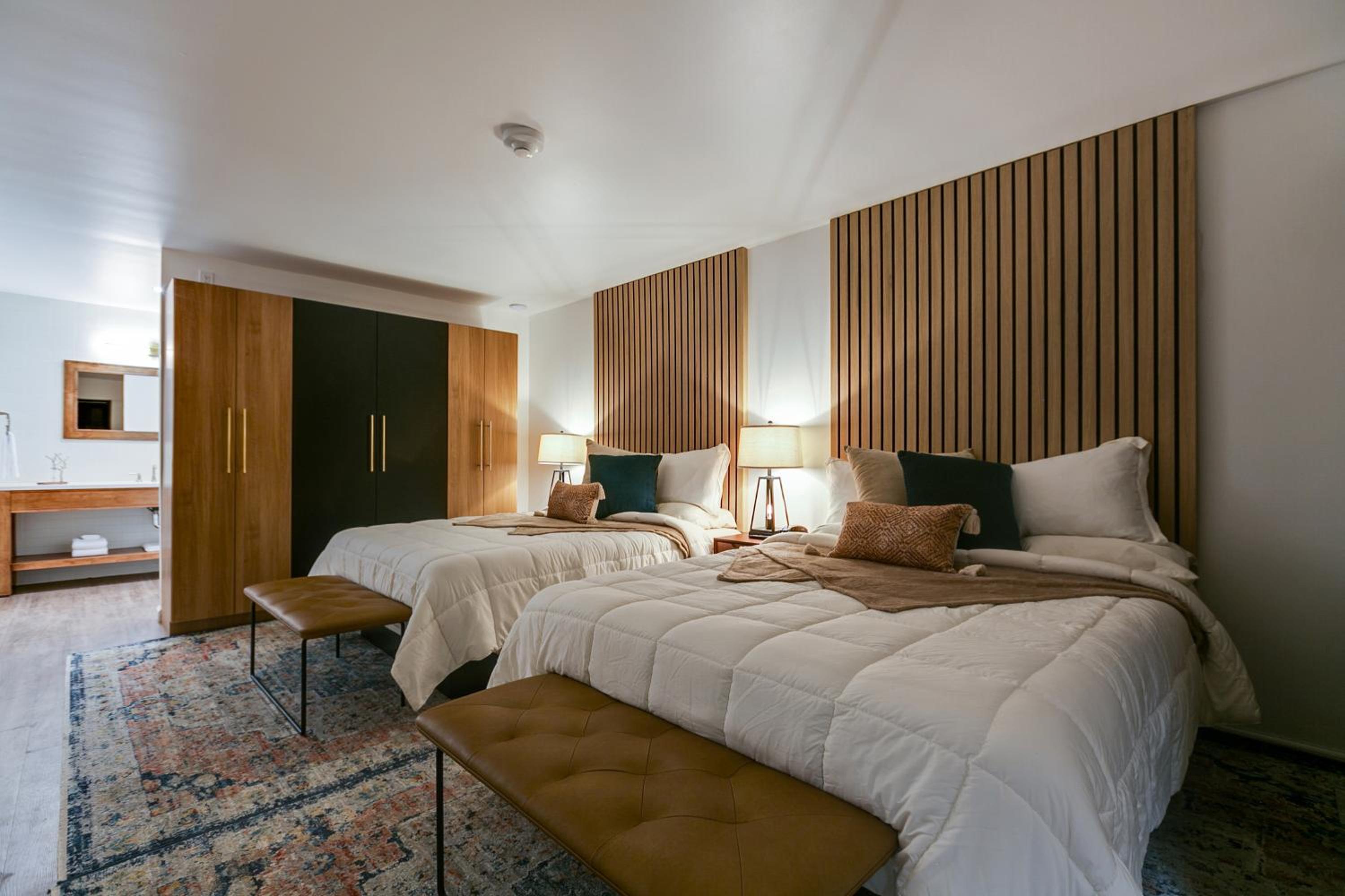 Queen Room