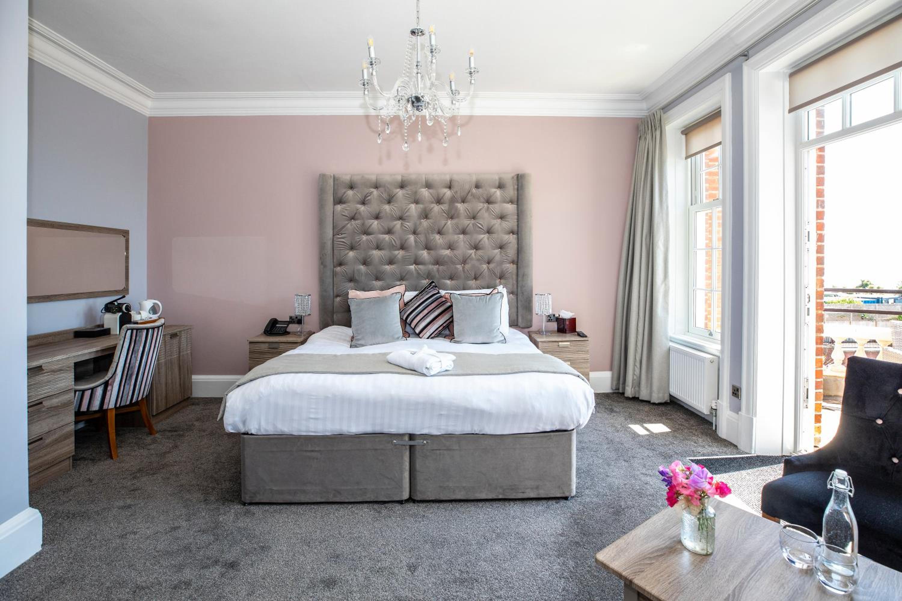 Deluxe Double or Twin Room with Balcony photo 1