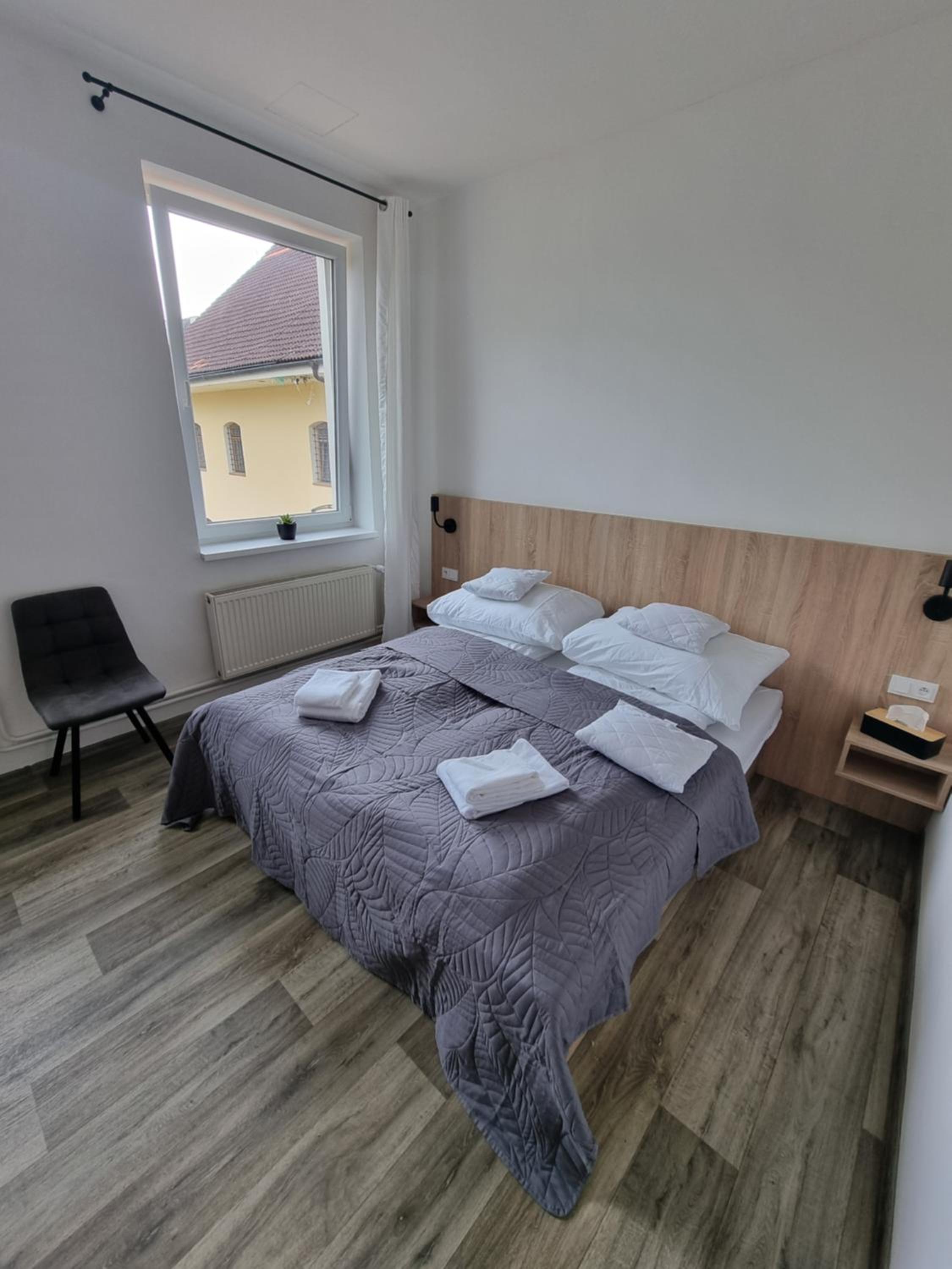 Basic Triple Room photo 1
