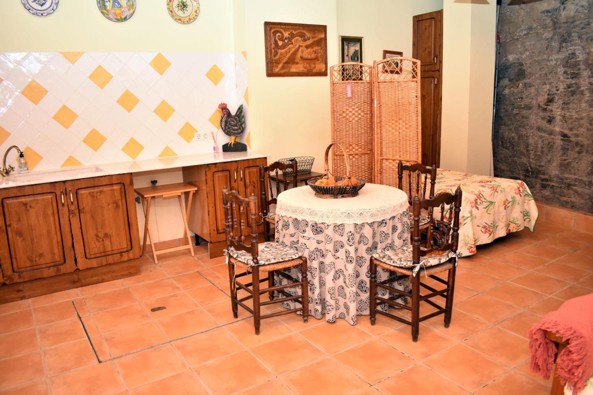 Three-Bedroom Apartment - Photo 26
